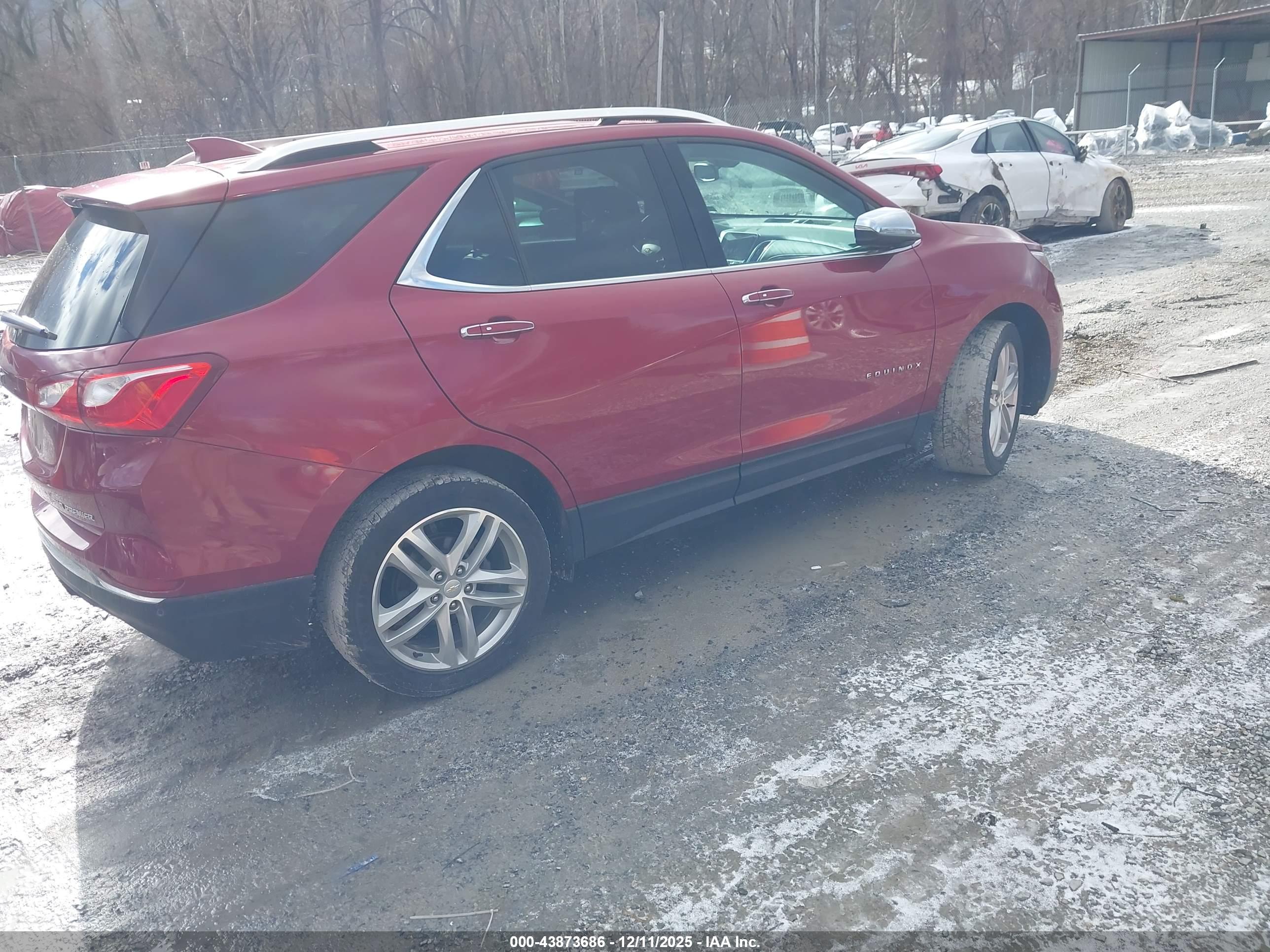 CHEVROLET EQUINOX image 4