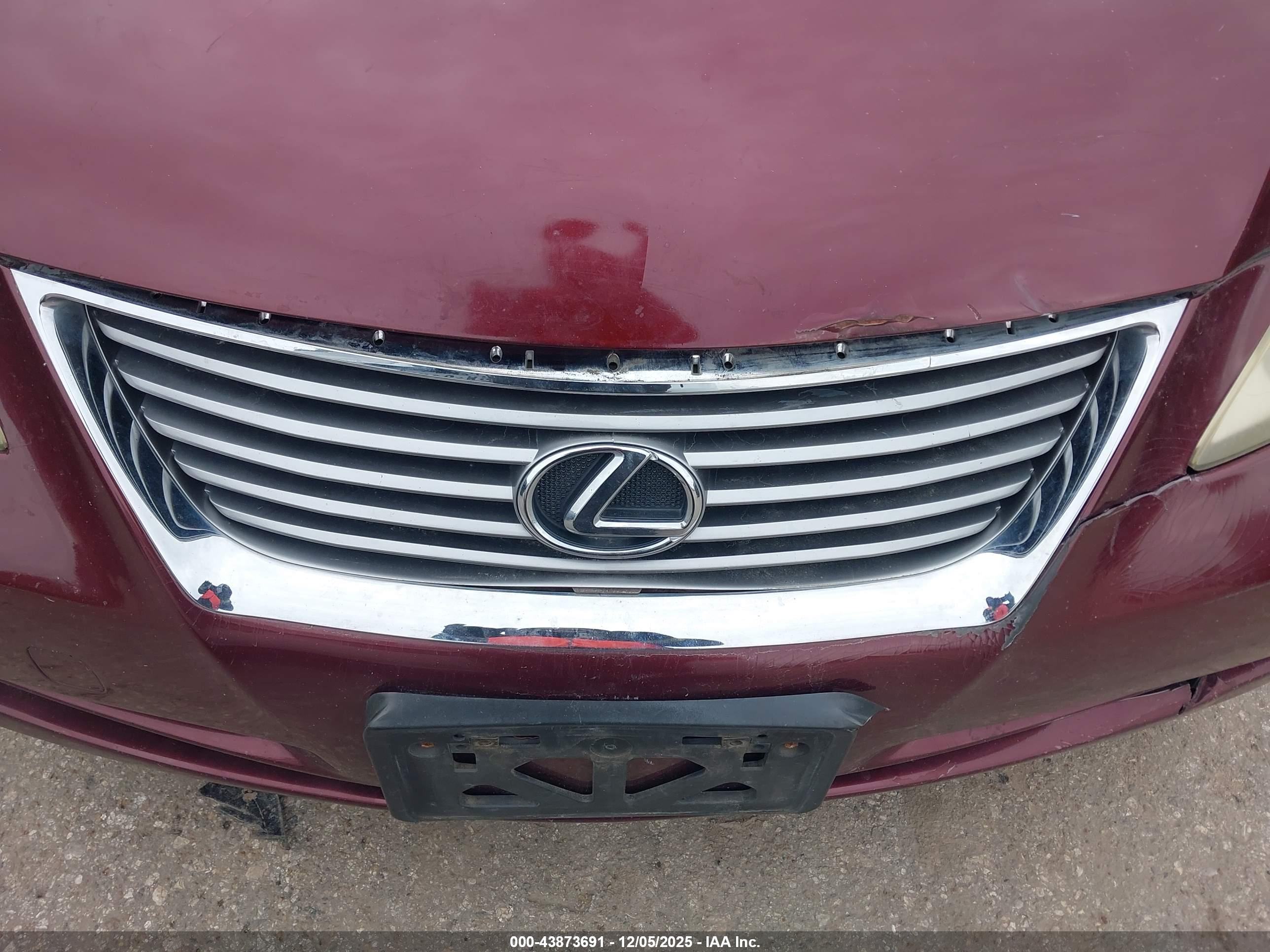 LEXUS ES image 6