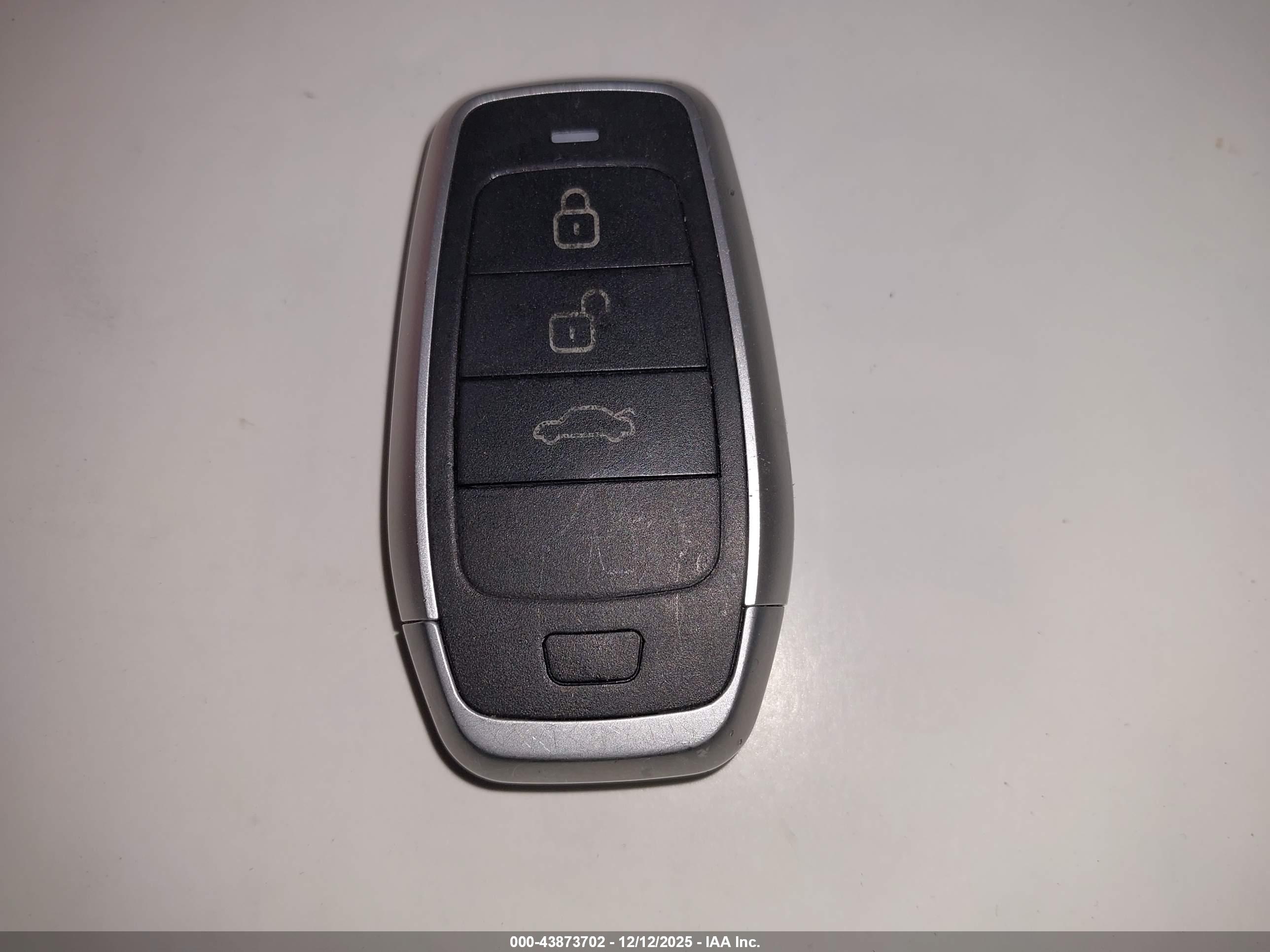 HONDA CR-V image 11