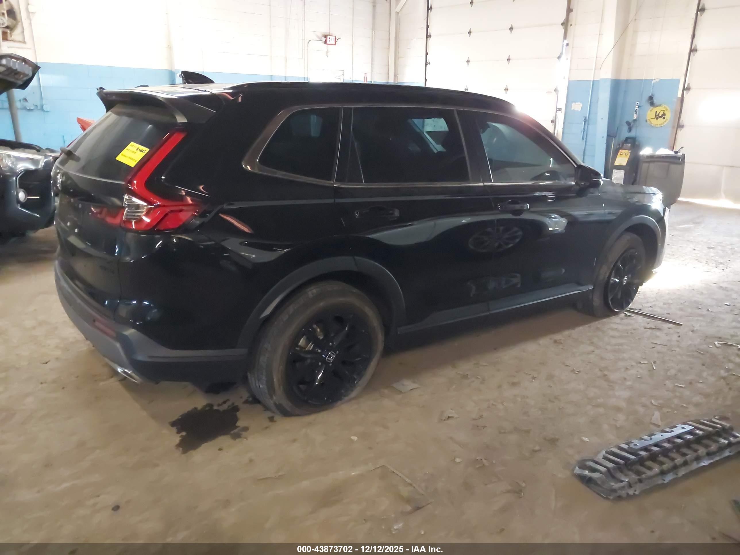 HONDA CR-V image 4