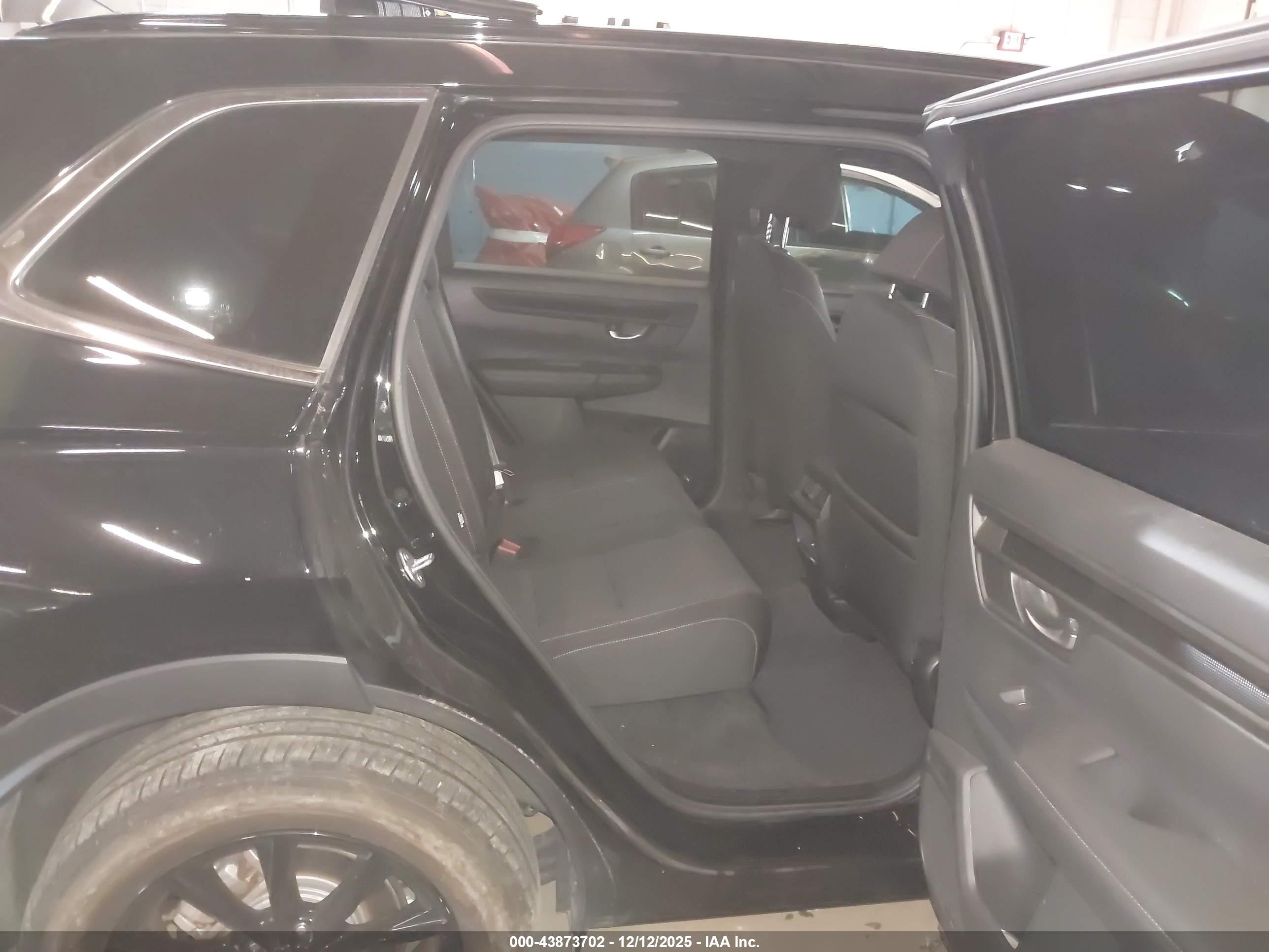 HONDA CR-V image 8