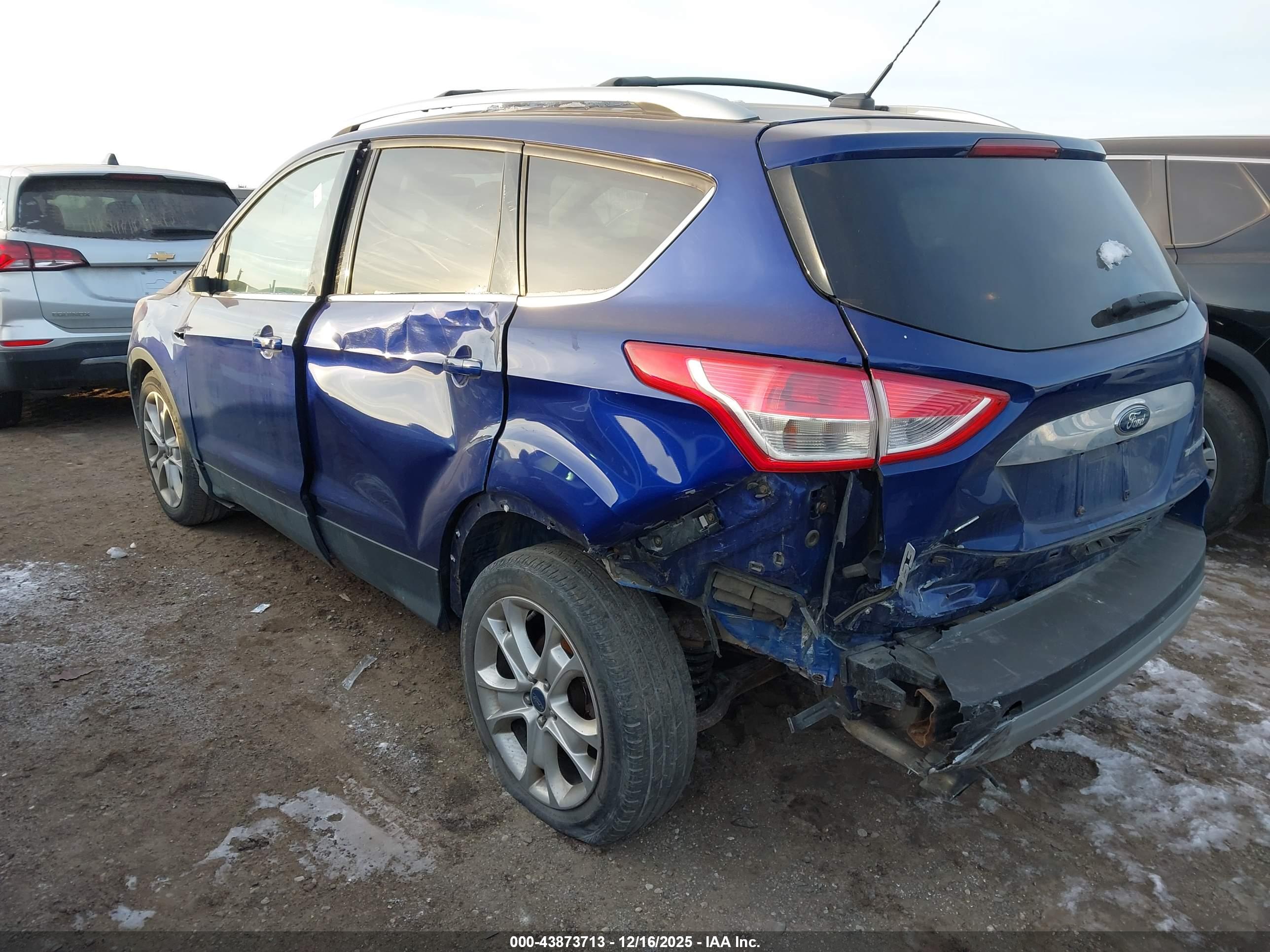 FORD ESCAPE image 3
