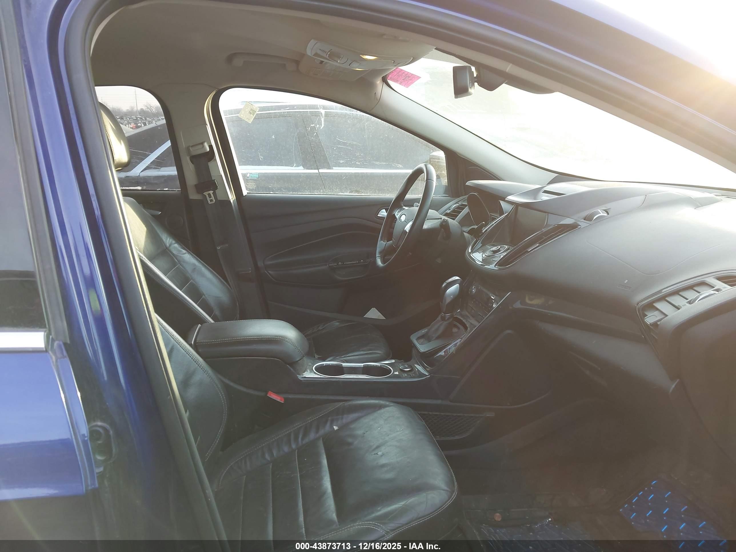 FORD ESCAPE image 5
