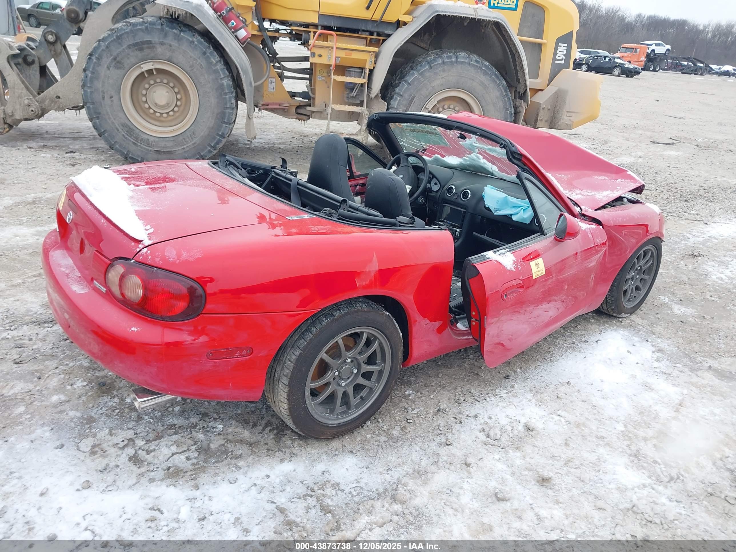 MAZDA MX-5 image 4