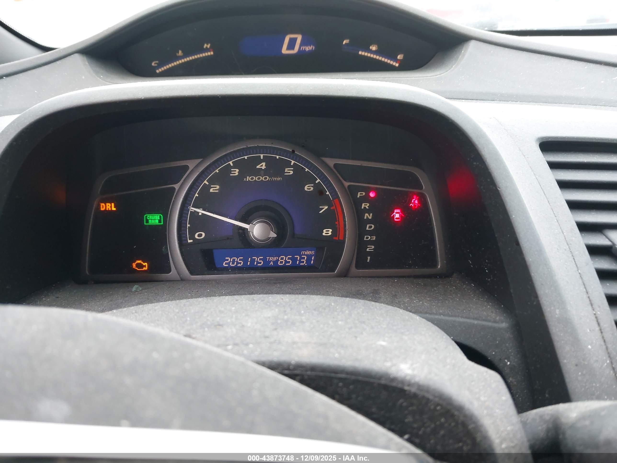 HONDA CIVIC image 7