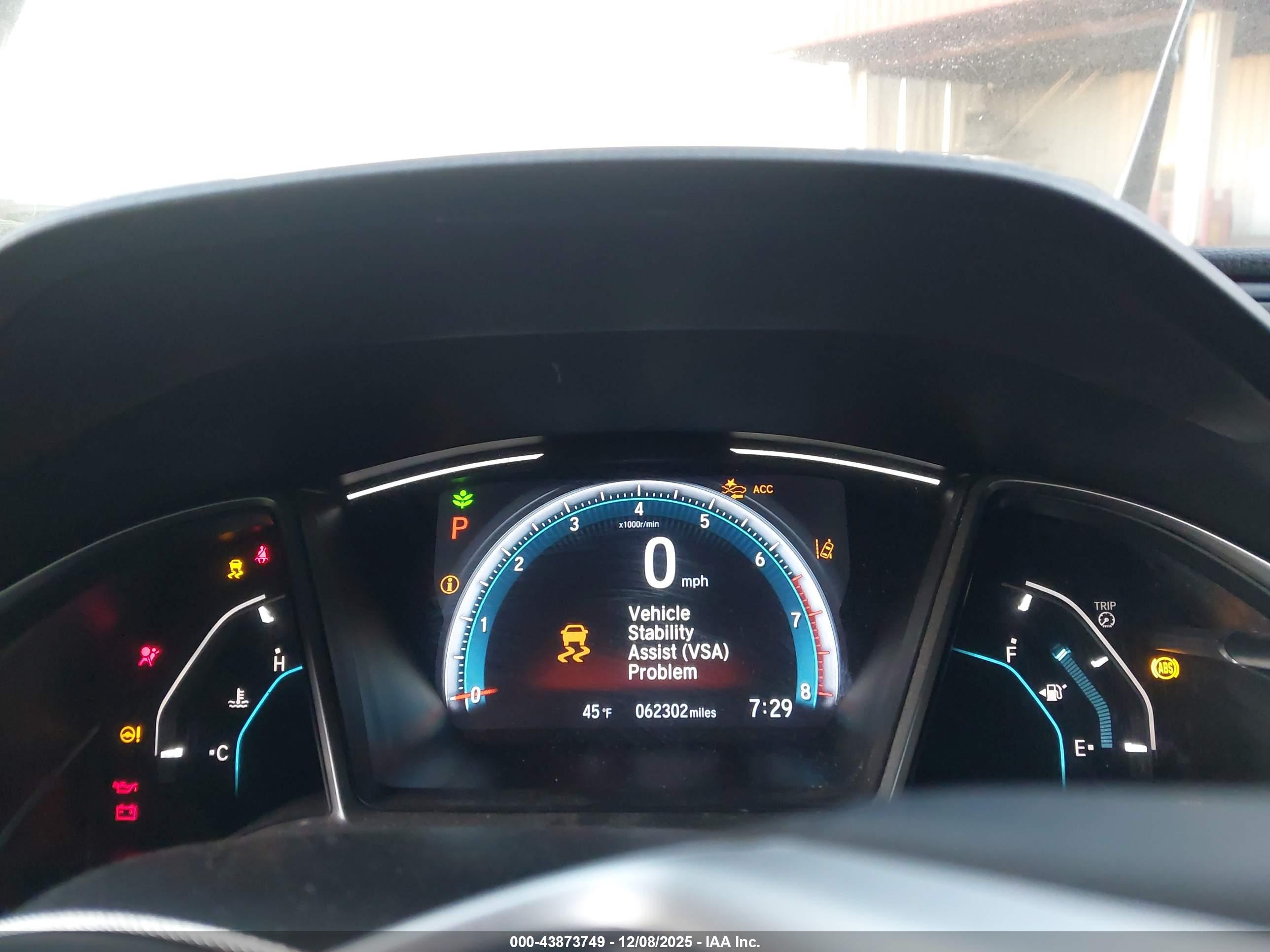 HONDA CIVIC image 7