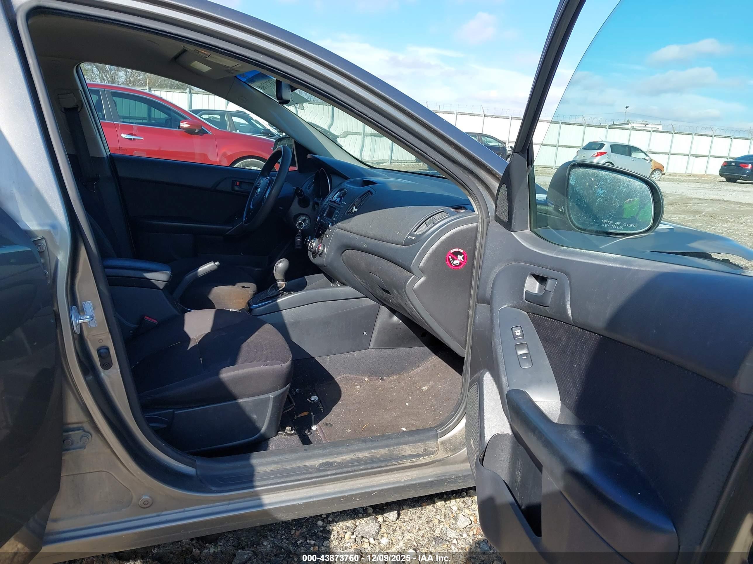 KIA FORTE image 5