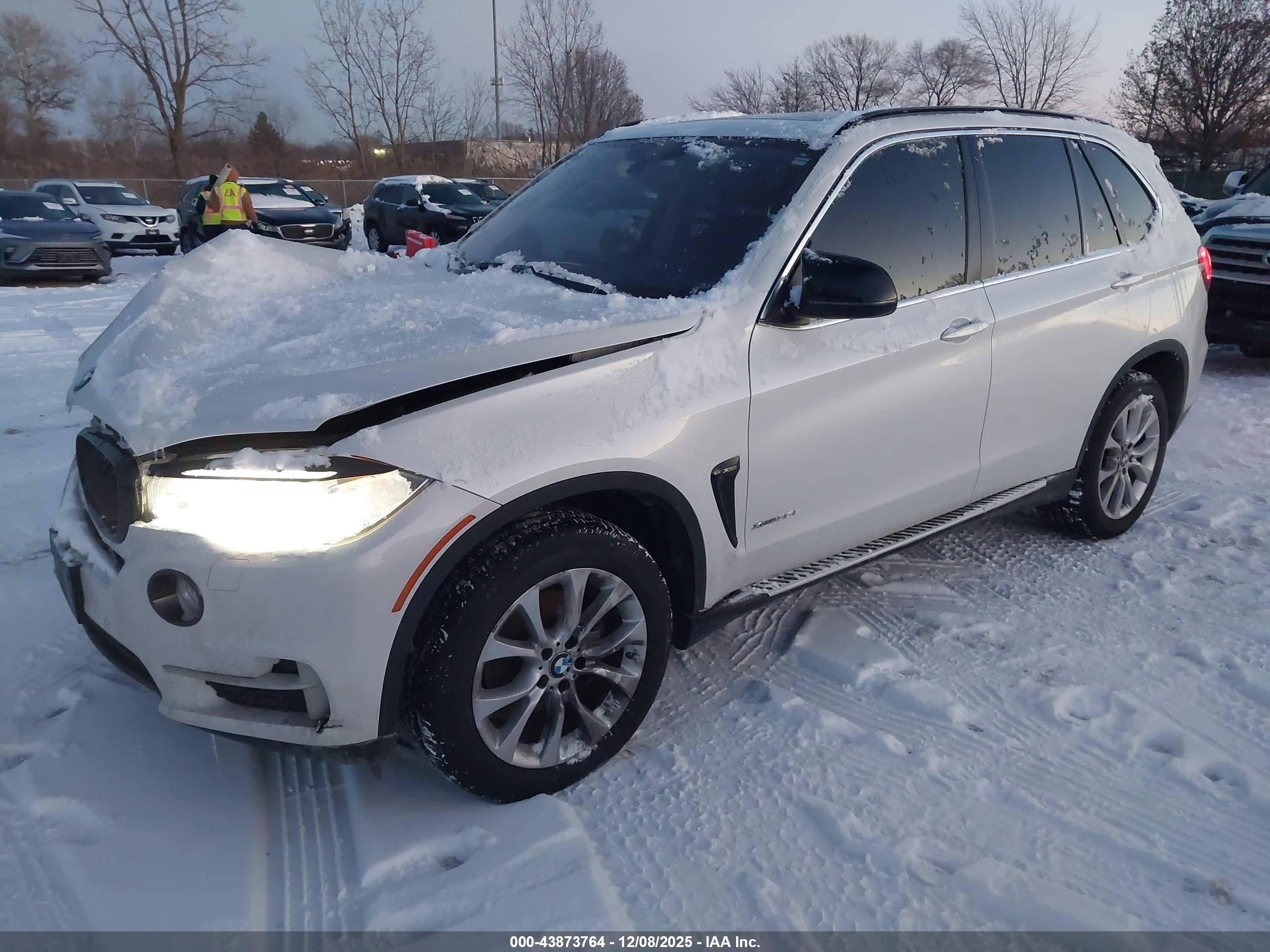 BMW X5 image 2