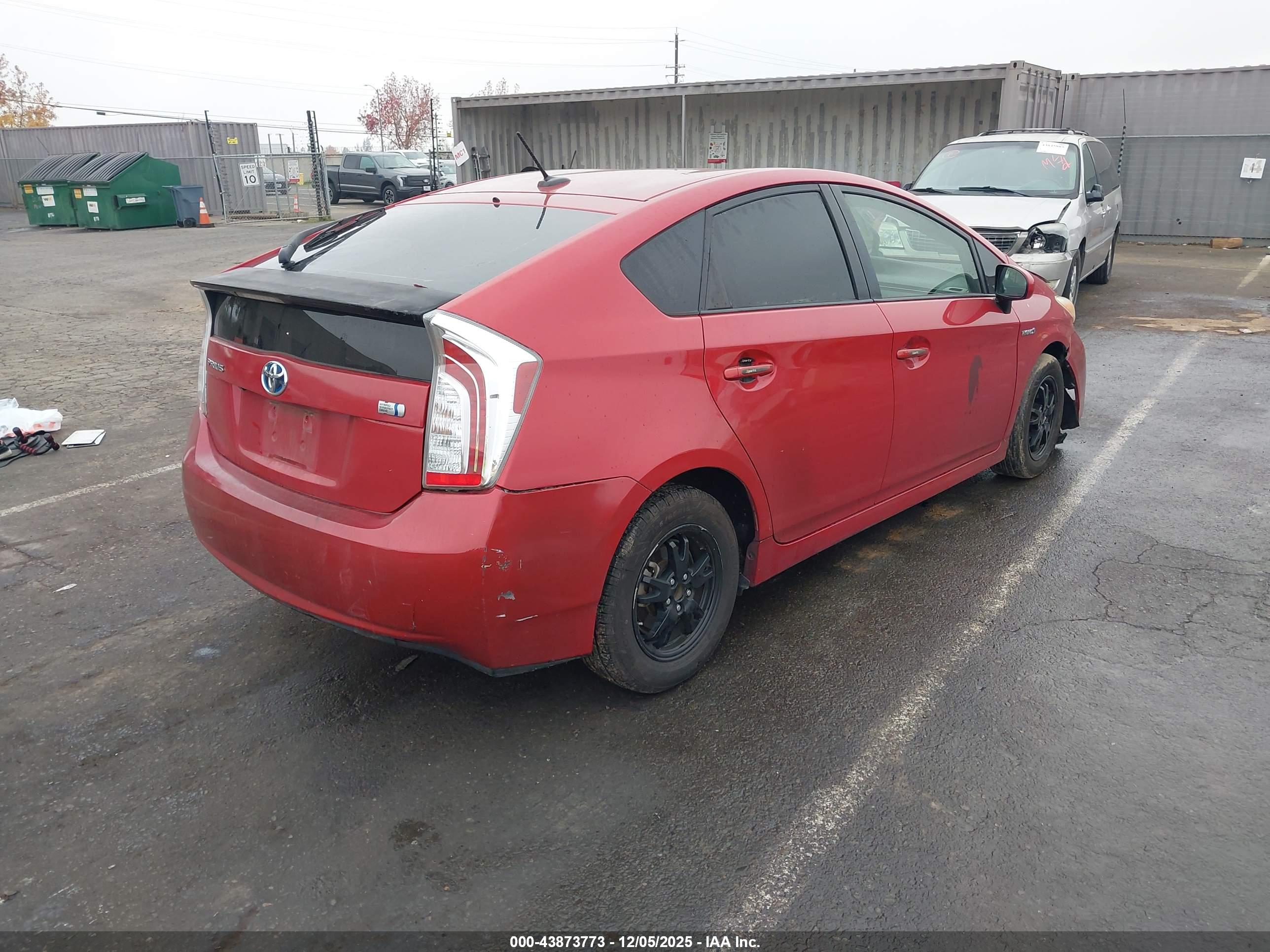 TOYOTA PRIUS image 4