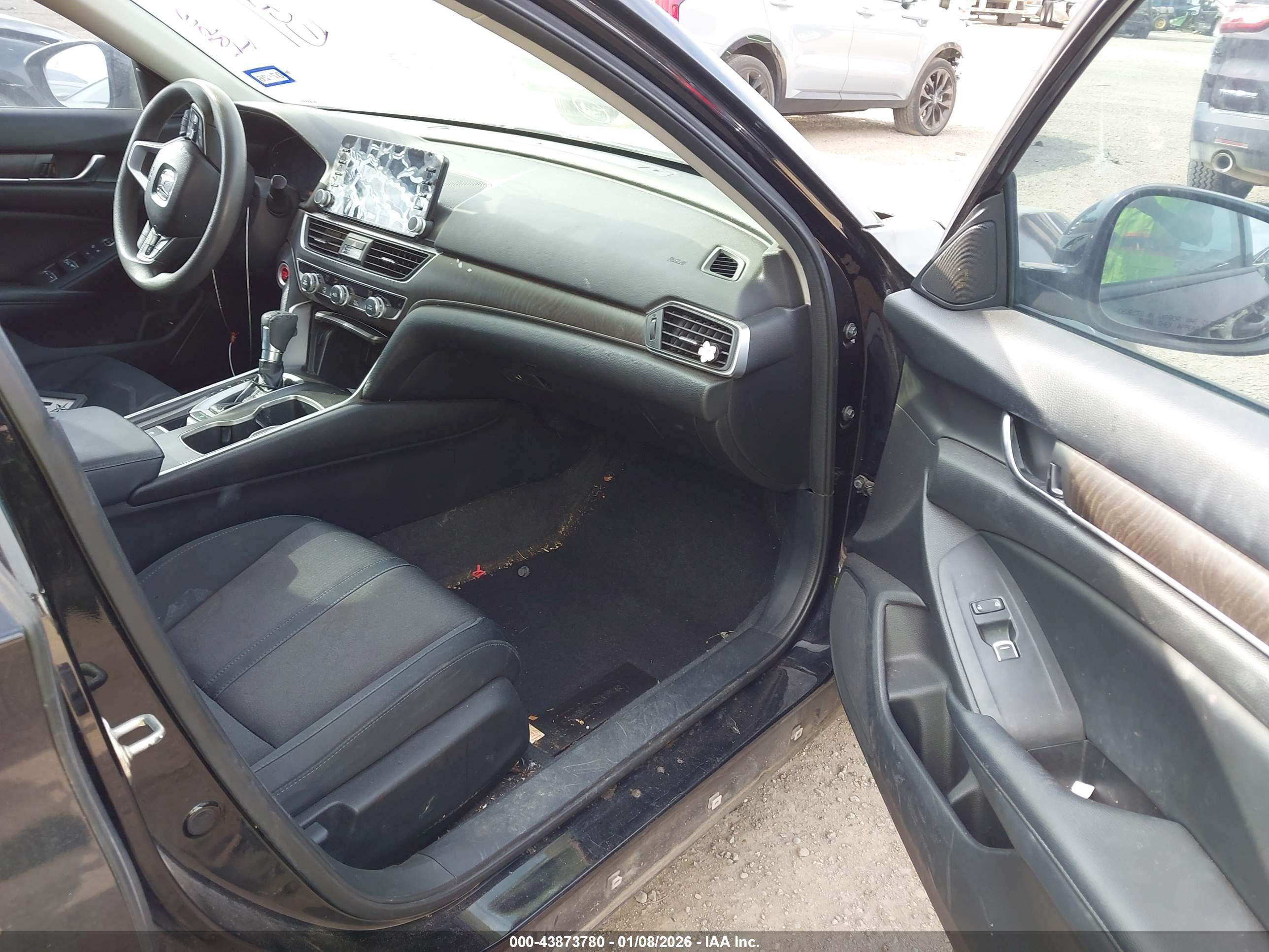 HONDA ACCORD image 5