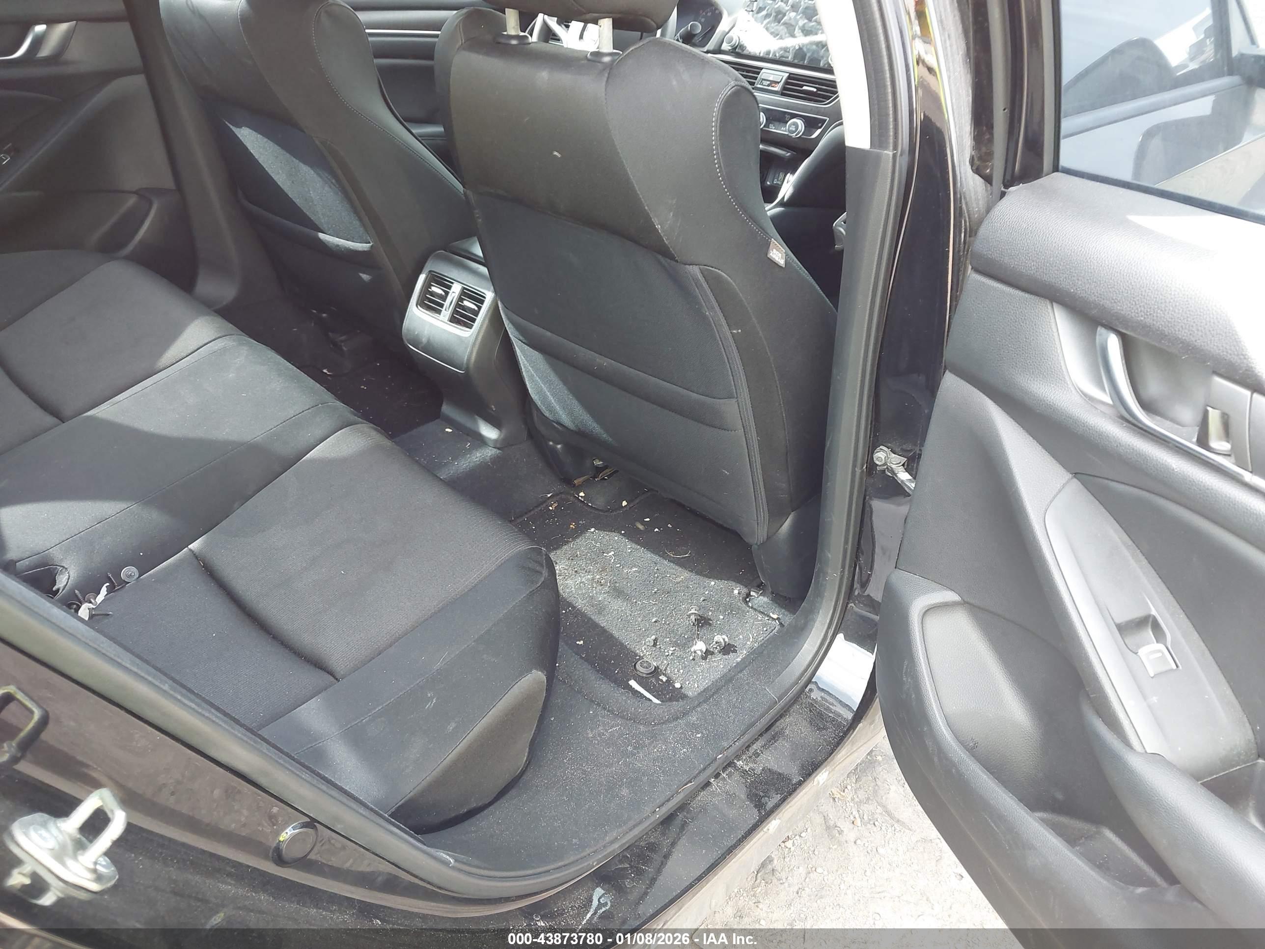 HONDA ACCORD image 8