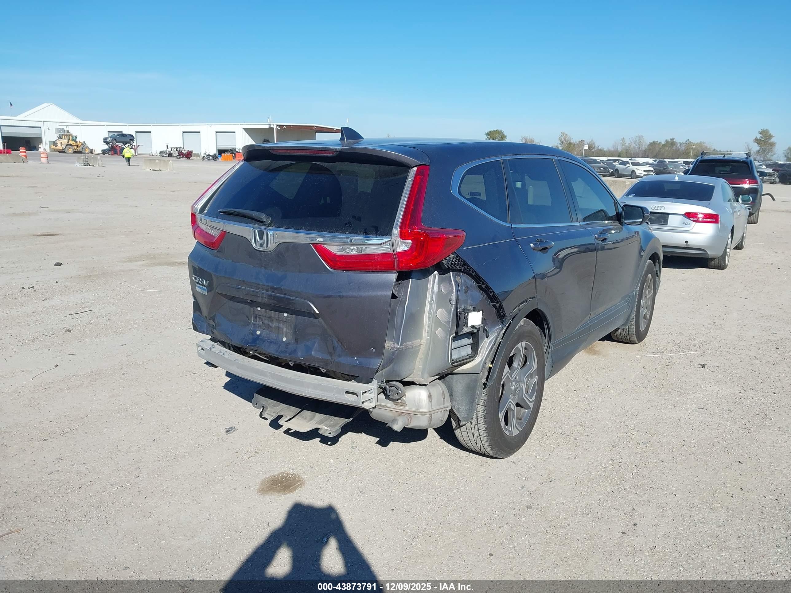 HONDA CR-V image 4