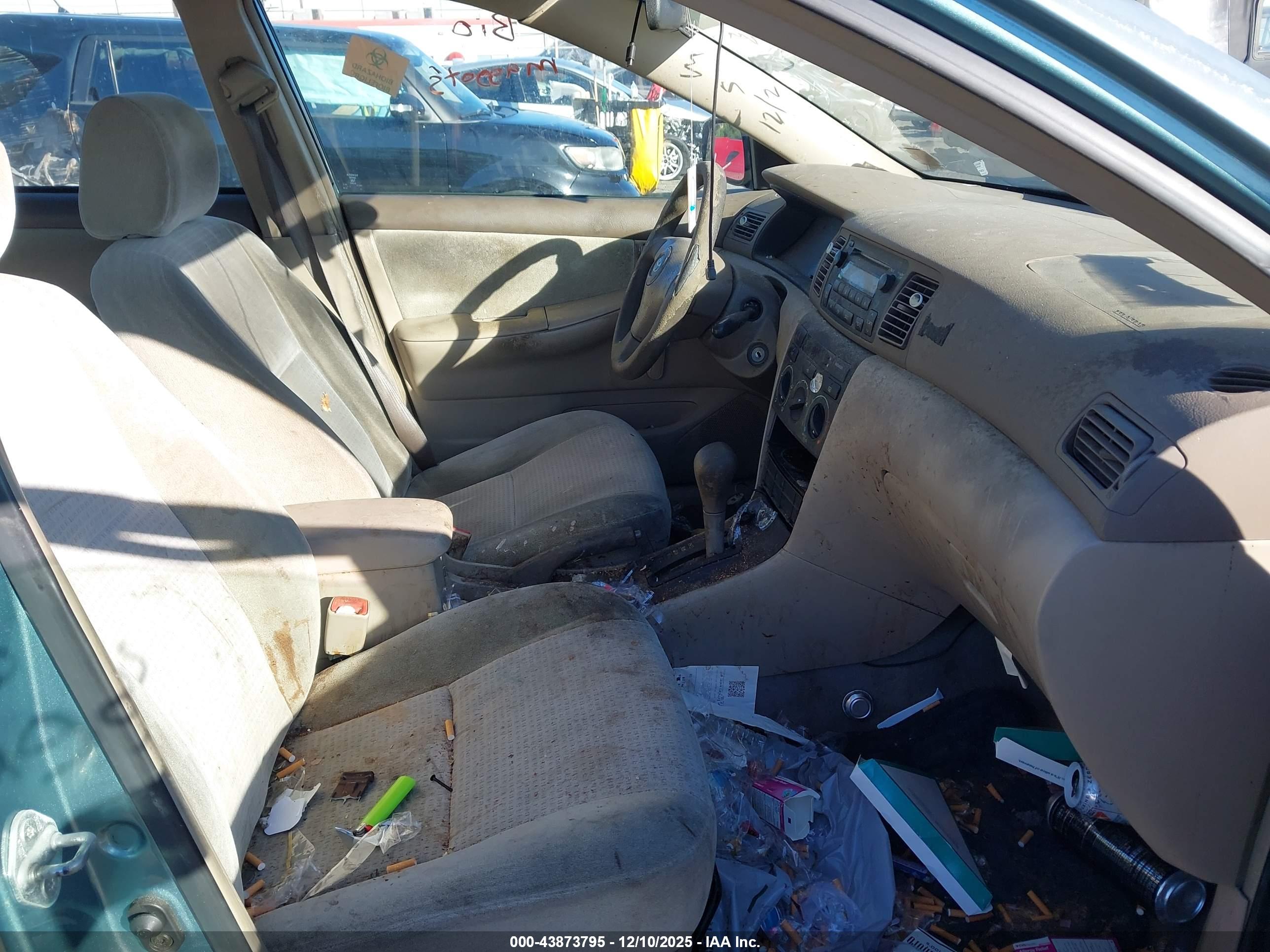 TOYOTA COROLLA image 5