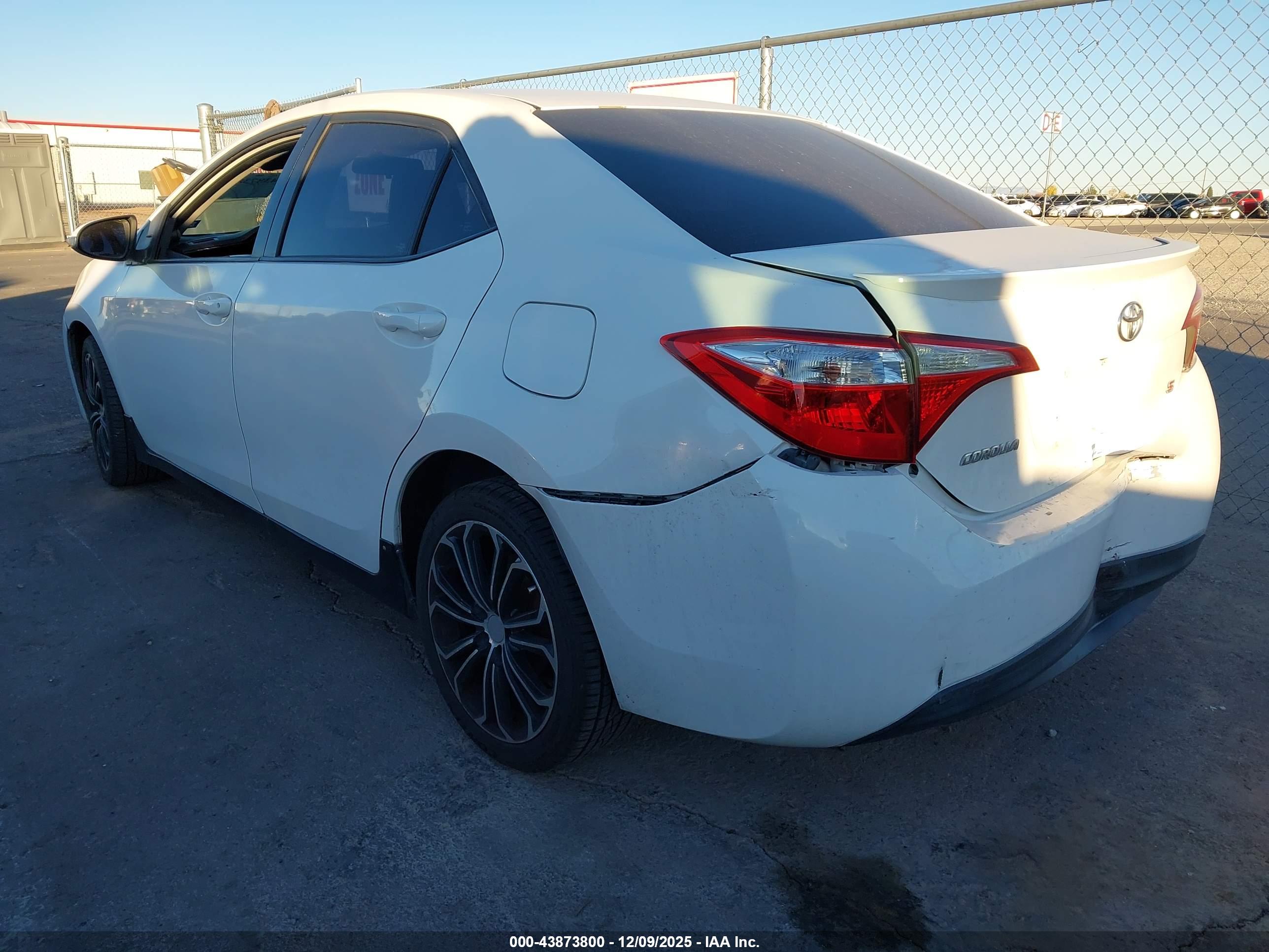 TOYOTA COROLLA image 3