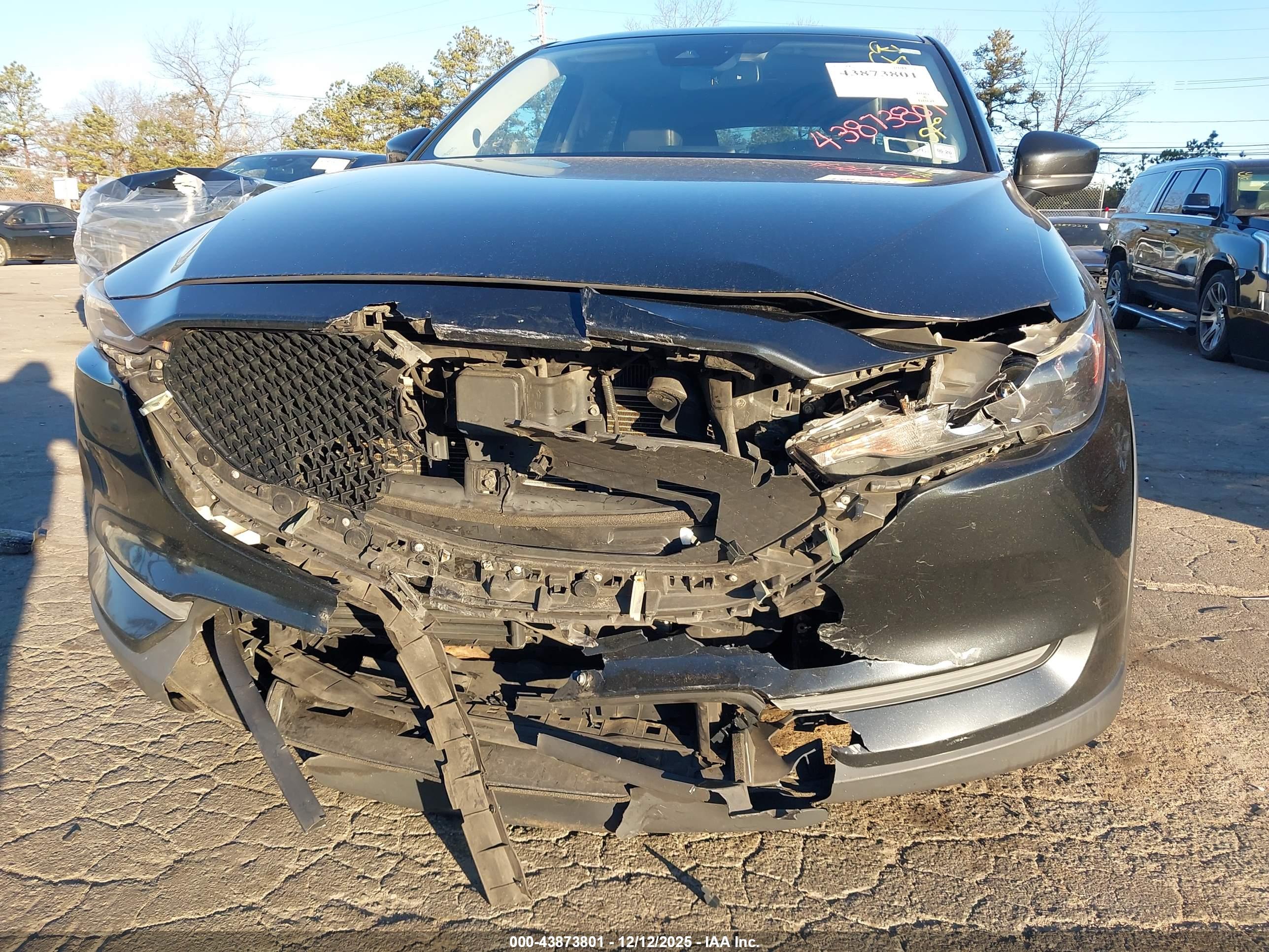 MAZDA CX-5 image 6