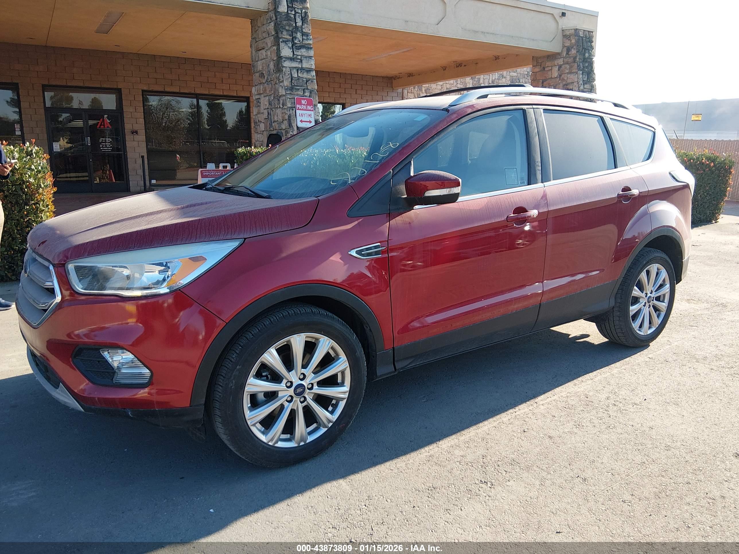 FORD ESCAPE image 2
