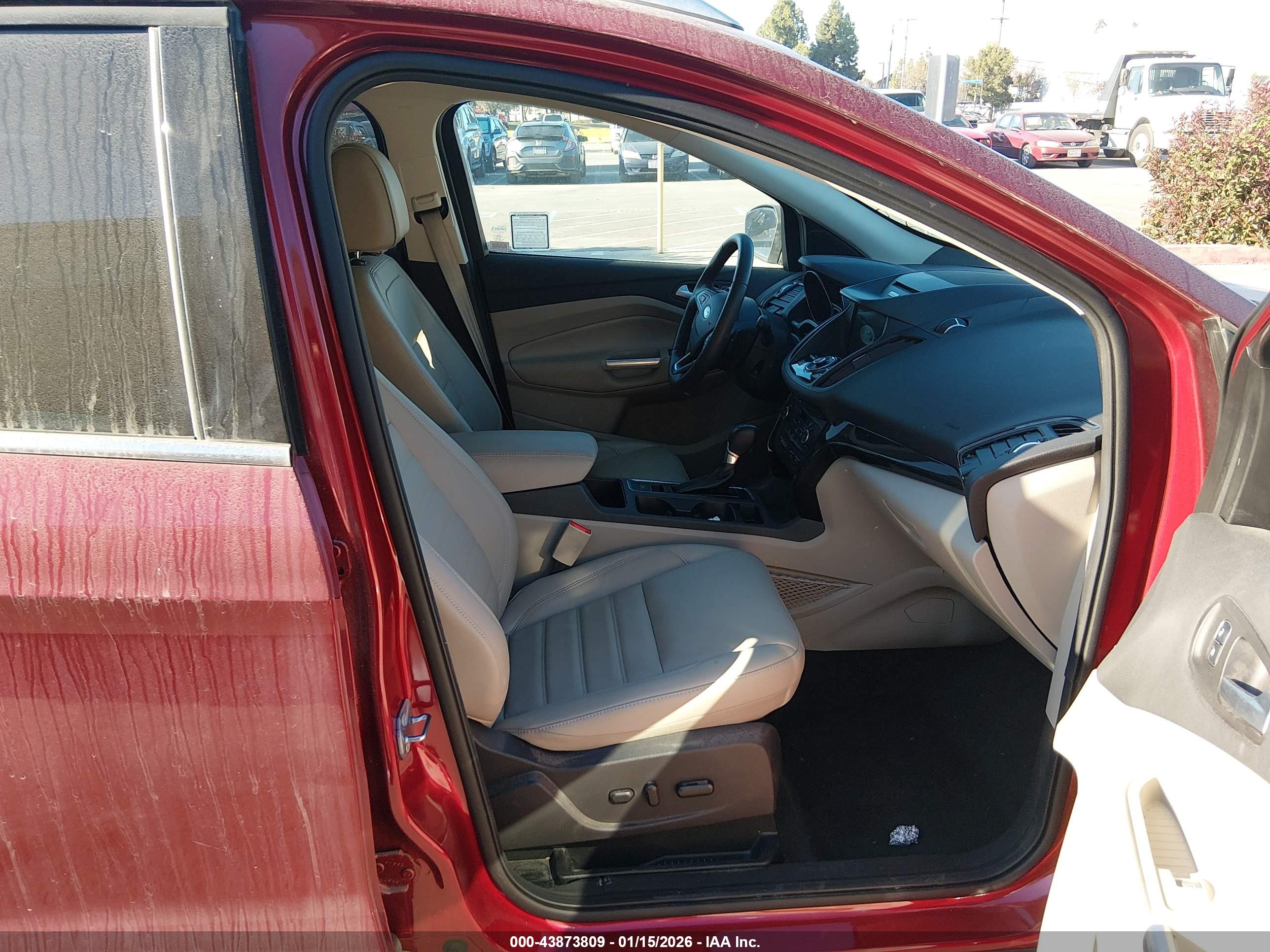 FORD ESCAPE image 5