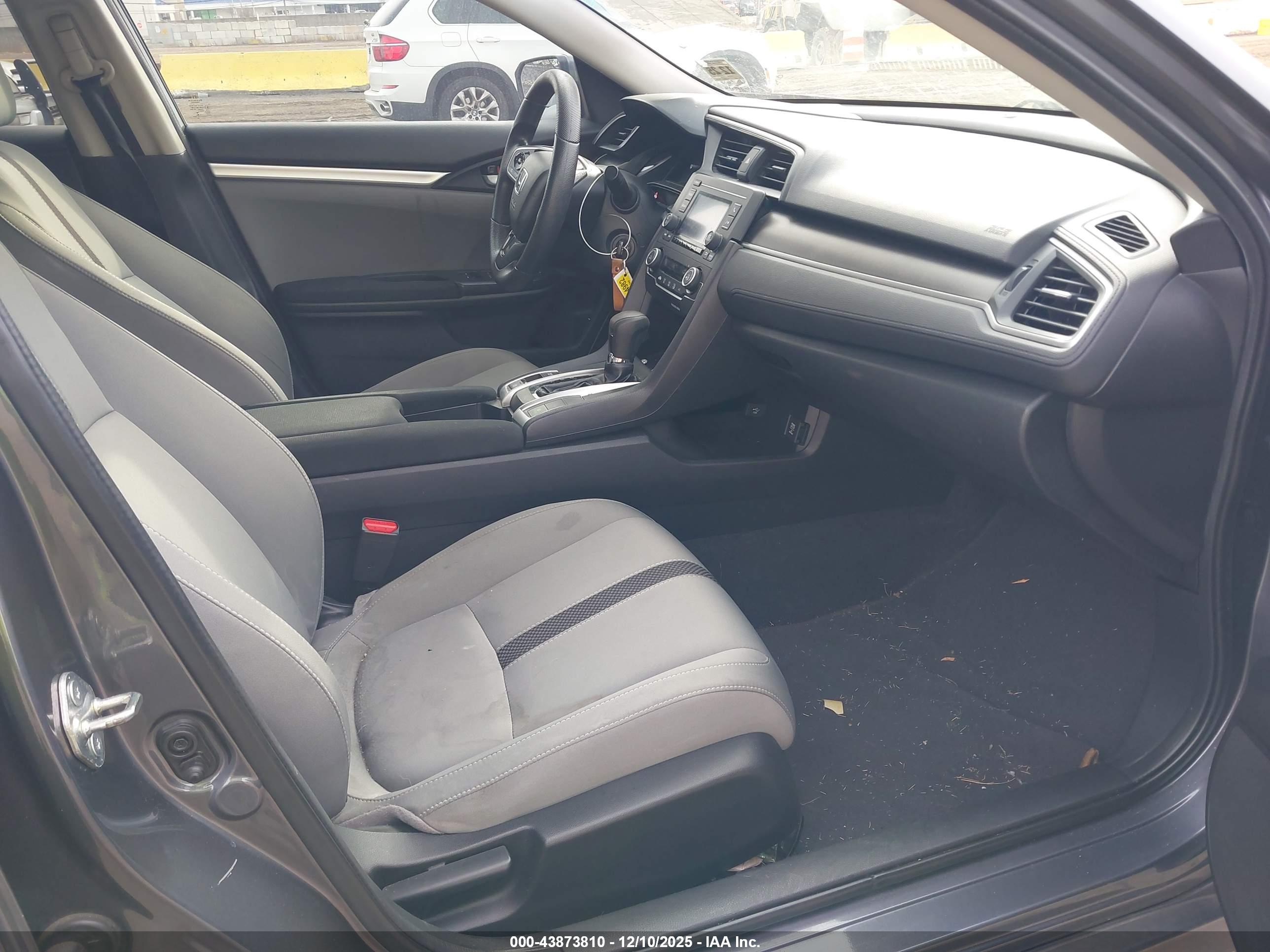 HONDA CIVIC image 5