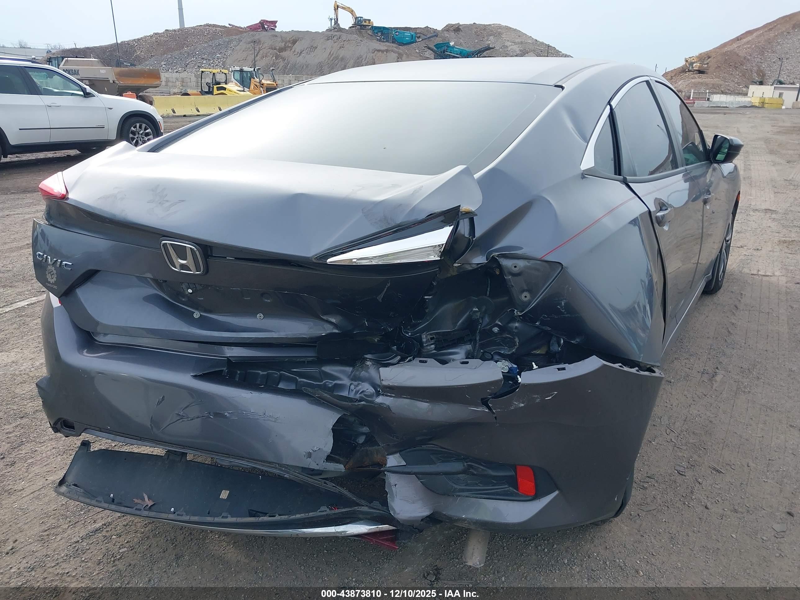 HONDA CIVIC image 6