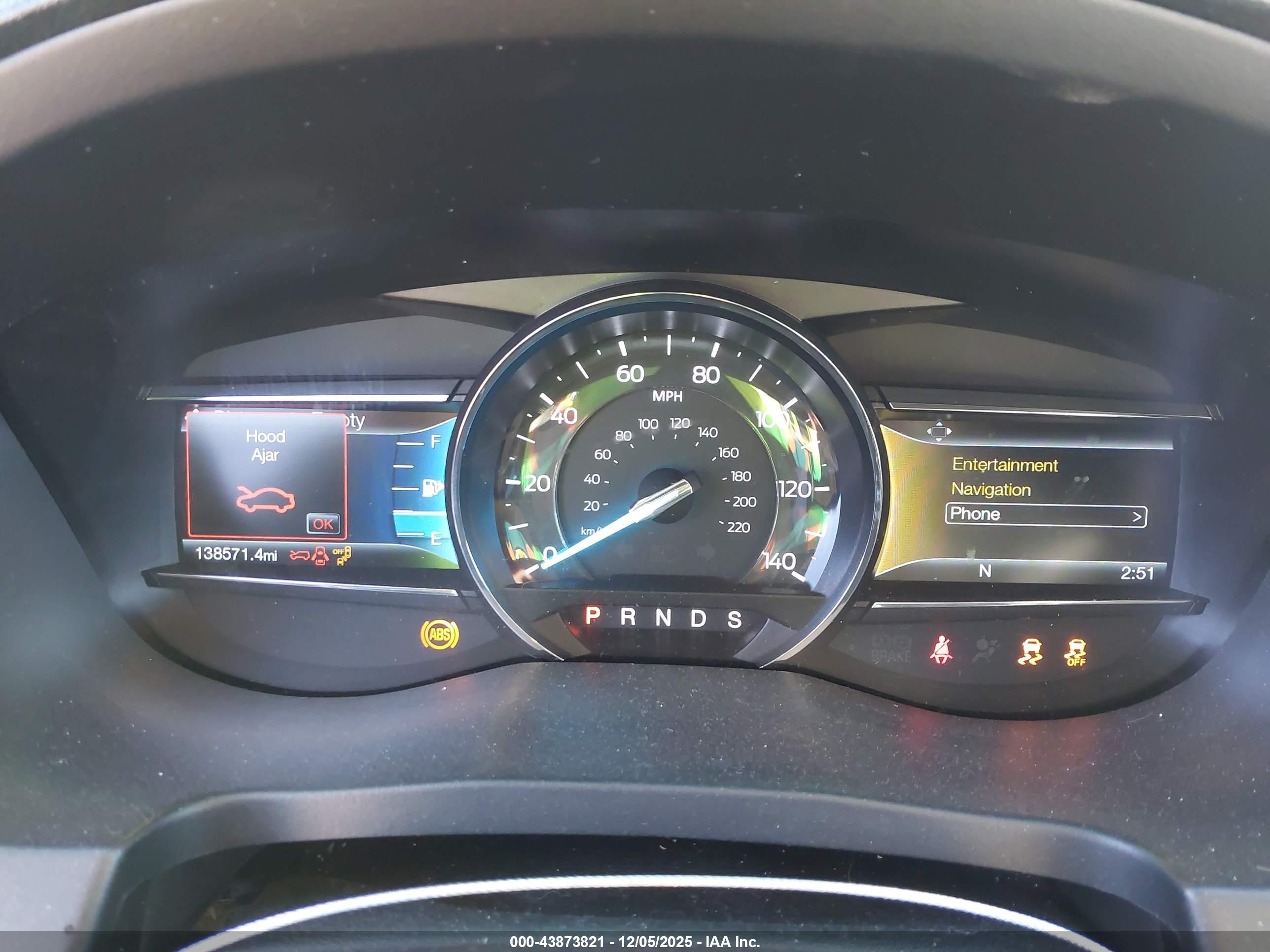 FORD EXPLORER image 7
