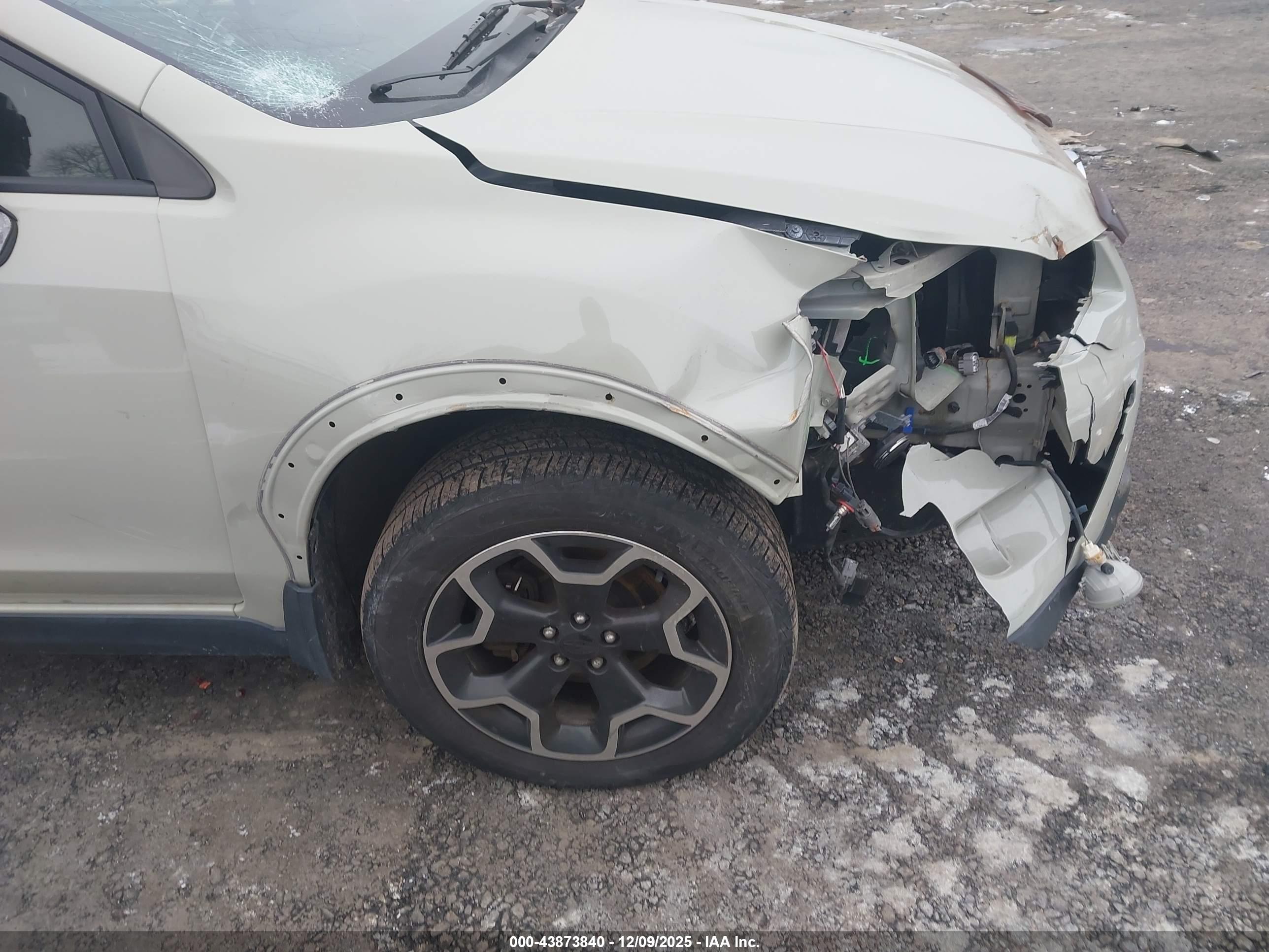 SUBARU XV image 6