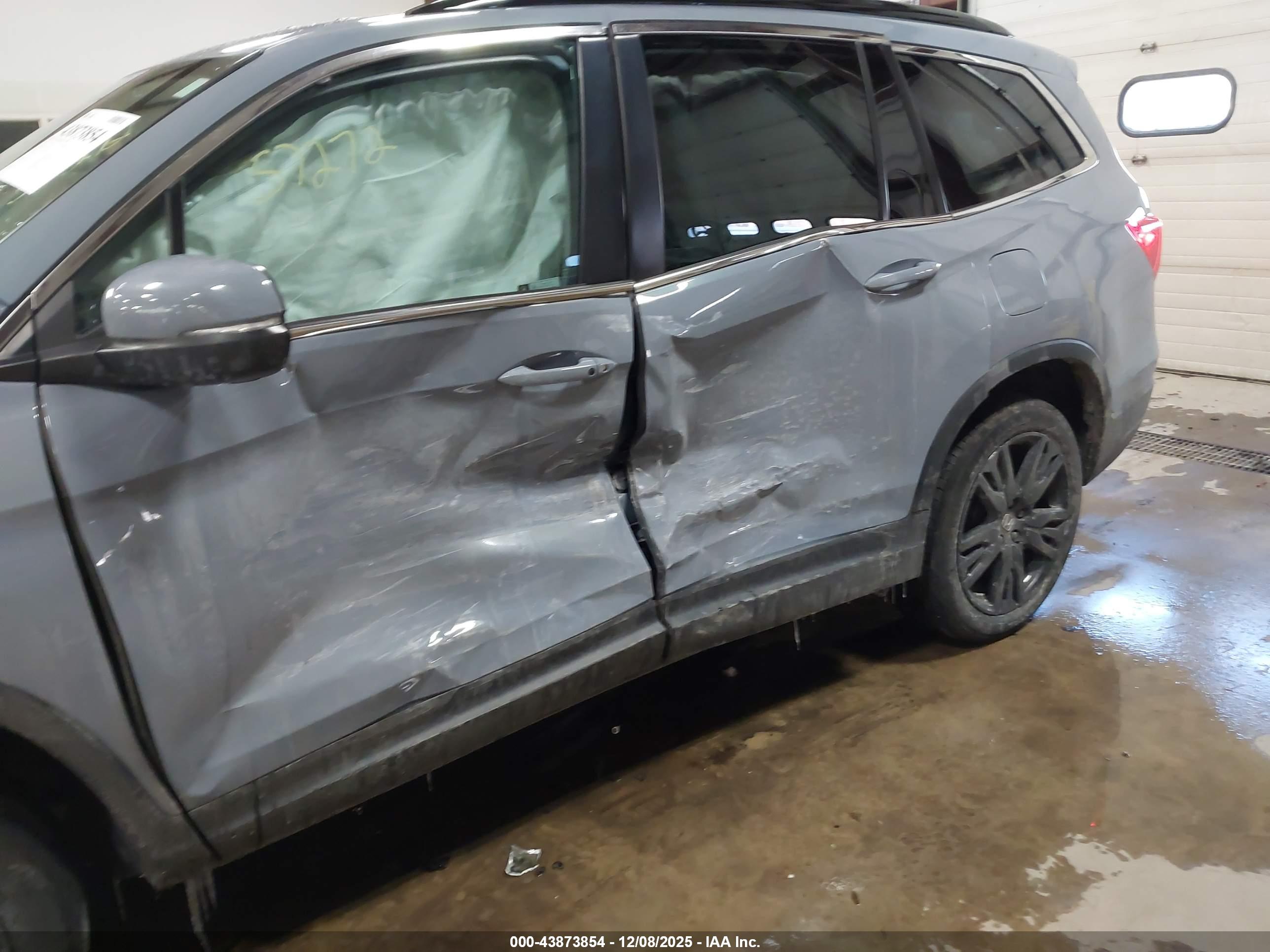 HONDA PILOT image 6
