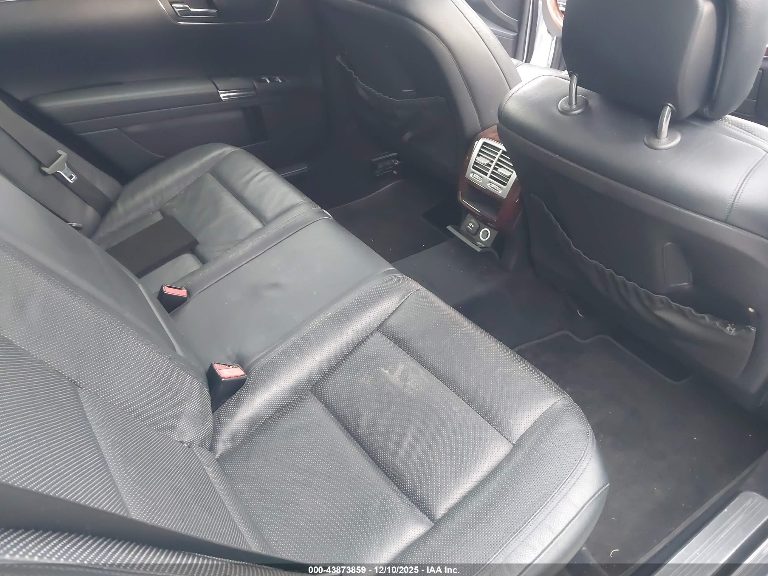 MERCEDES-BENZ S image 8