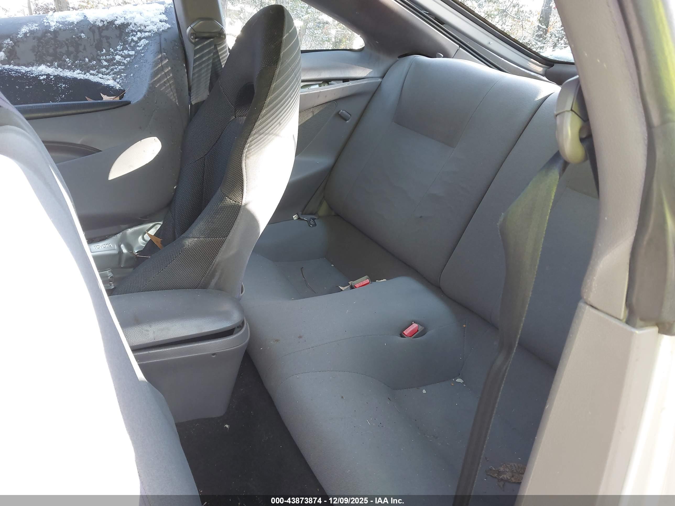 TOYOTA CELICA image 8