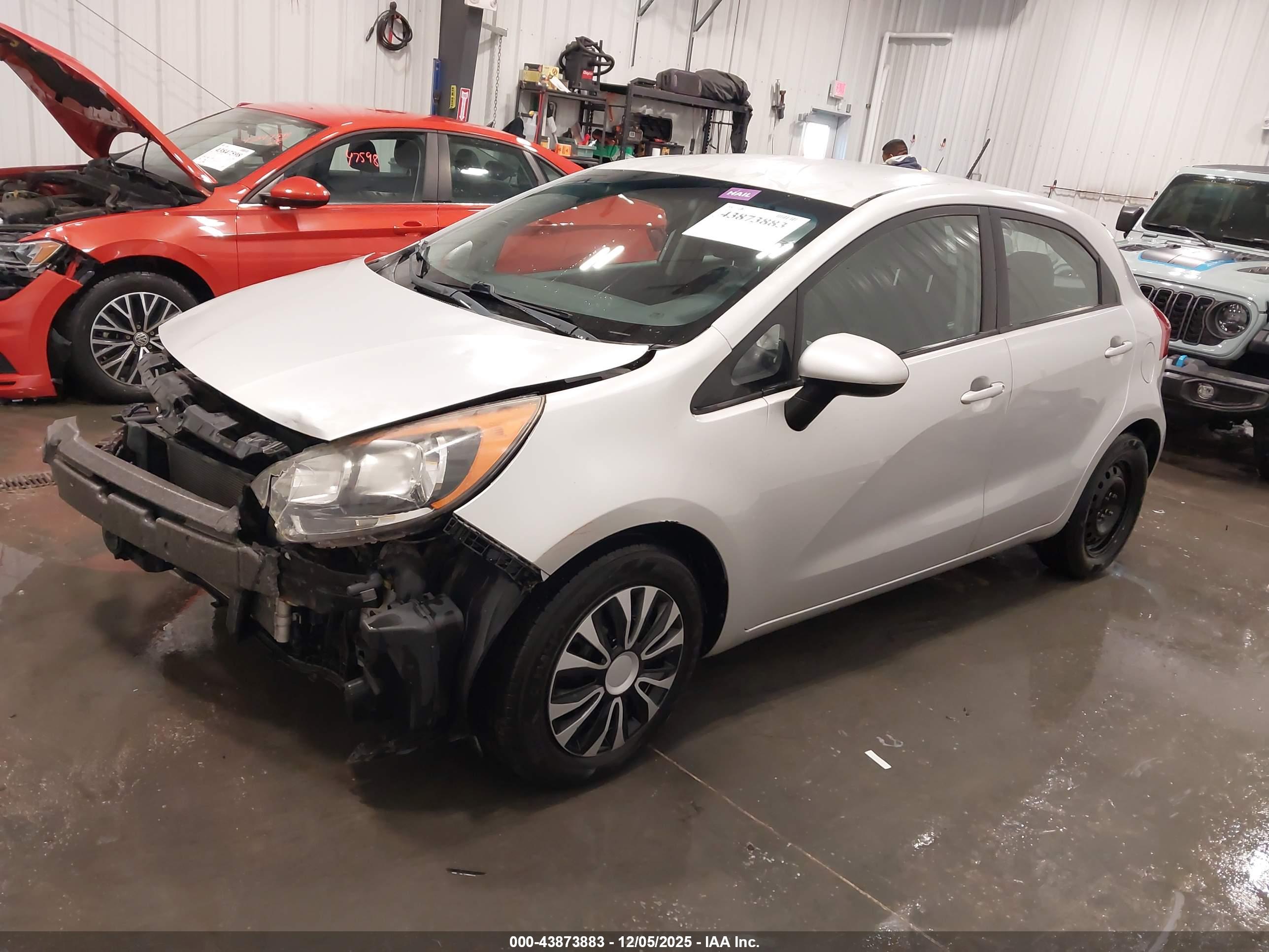 KIA RIO image 2