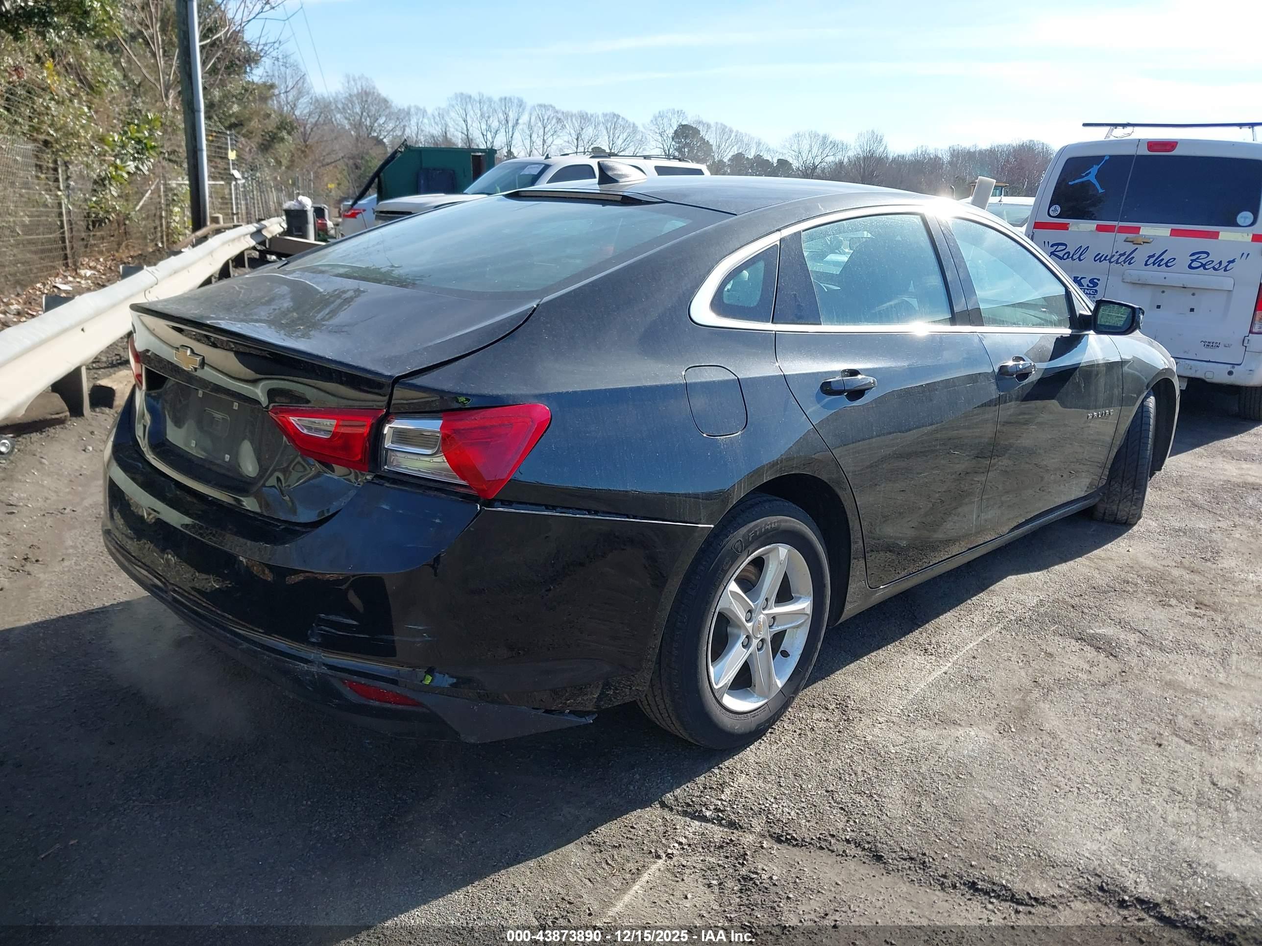 CHEVROLET MALIBU image 4