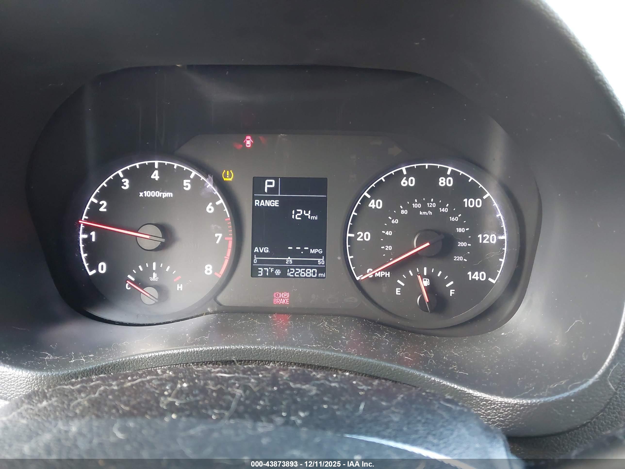 HYUNDAI ACCENT image 7