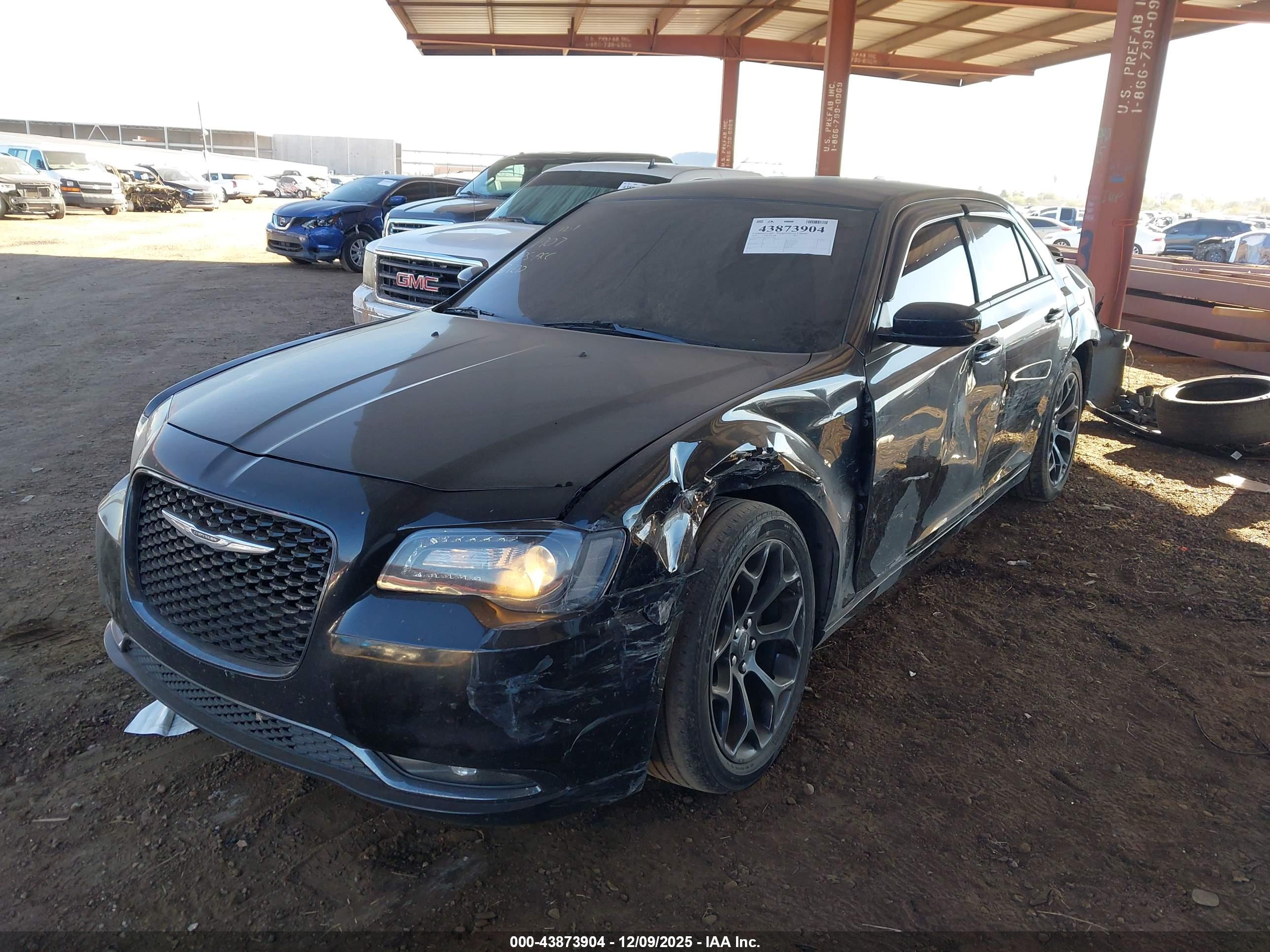 CHRYSLER 300 image 2