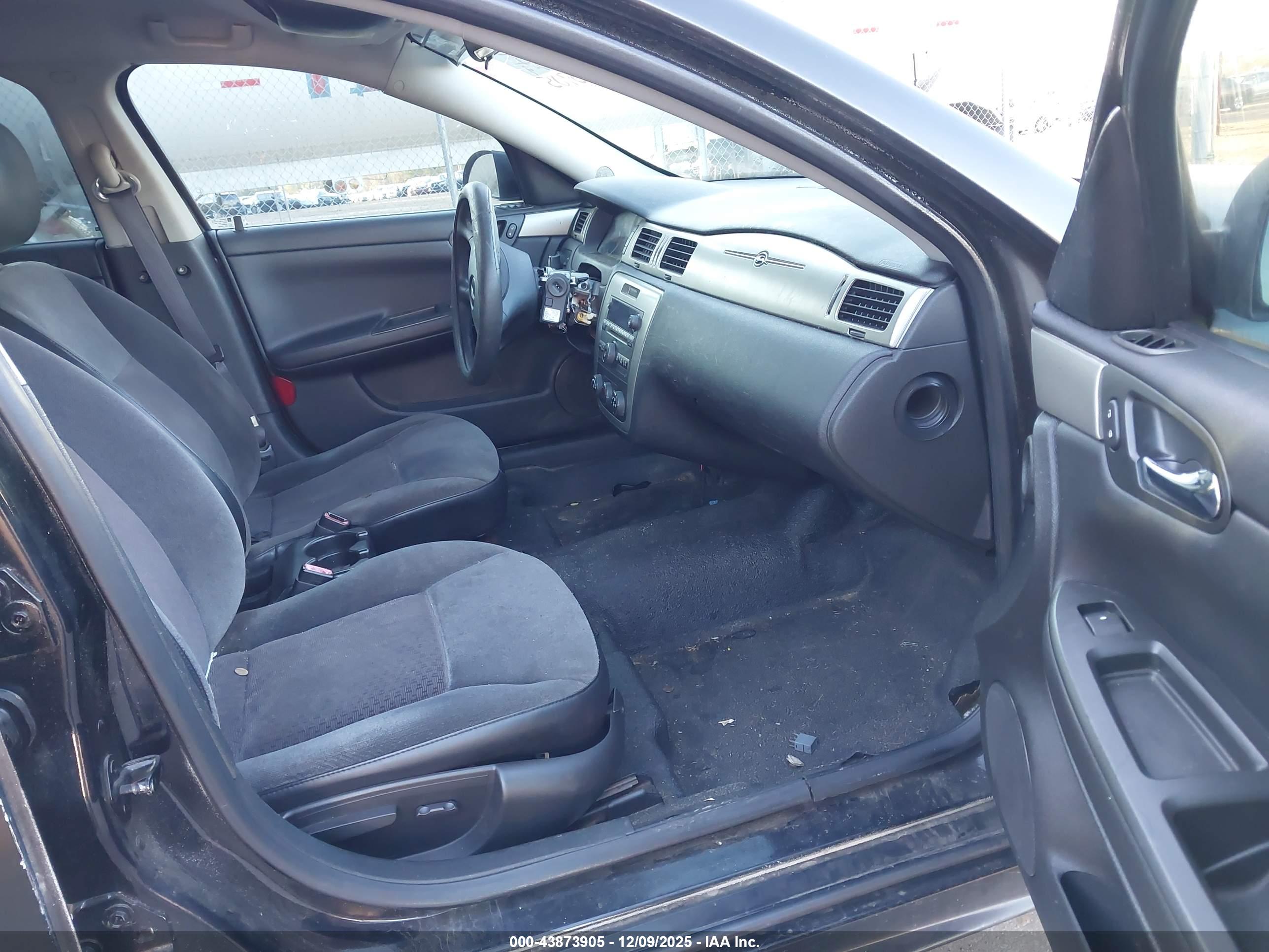 CHEVROLET IMPALA image 5