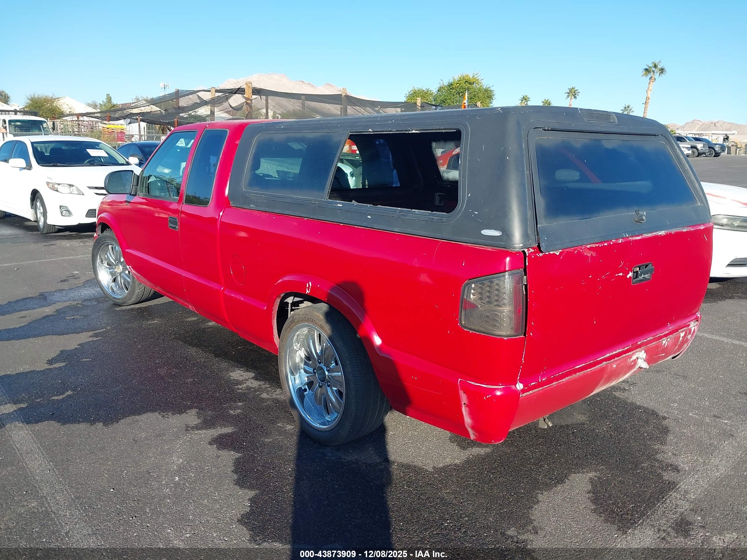 CHEVROLET S image 3