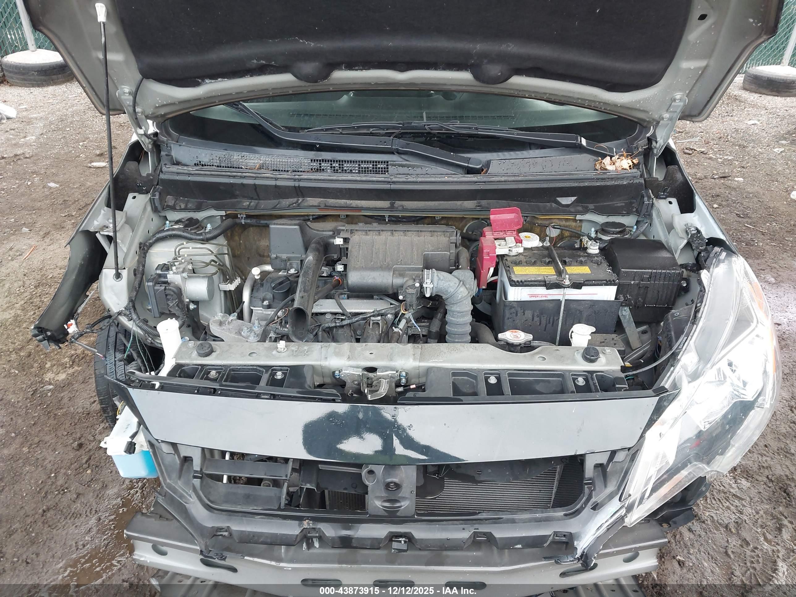 MITSUBISHI MIRAGE image 10