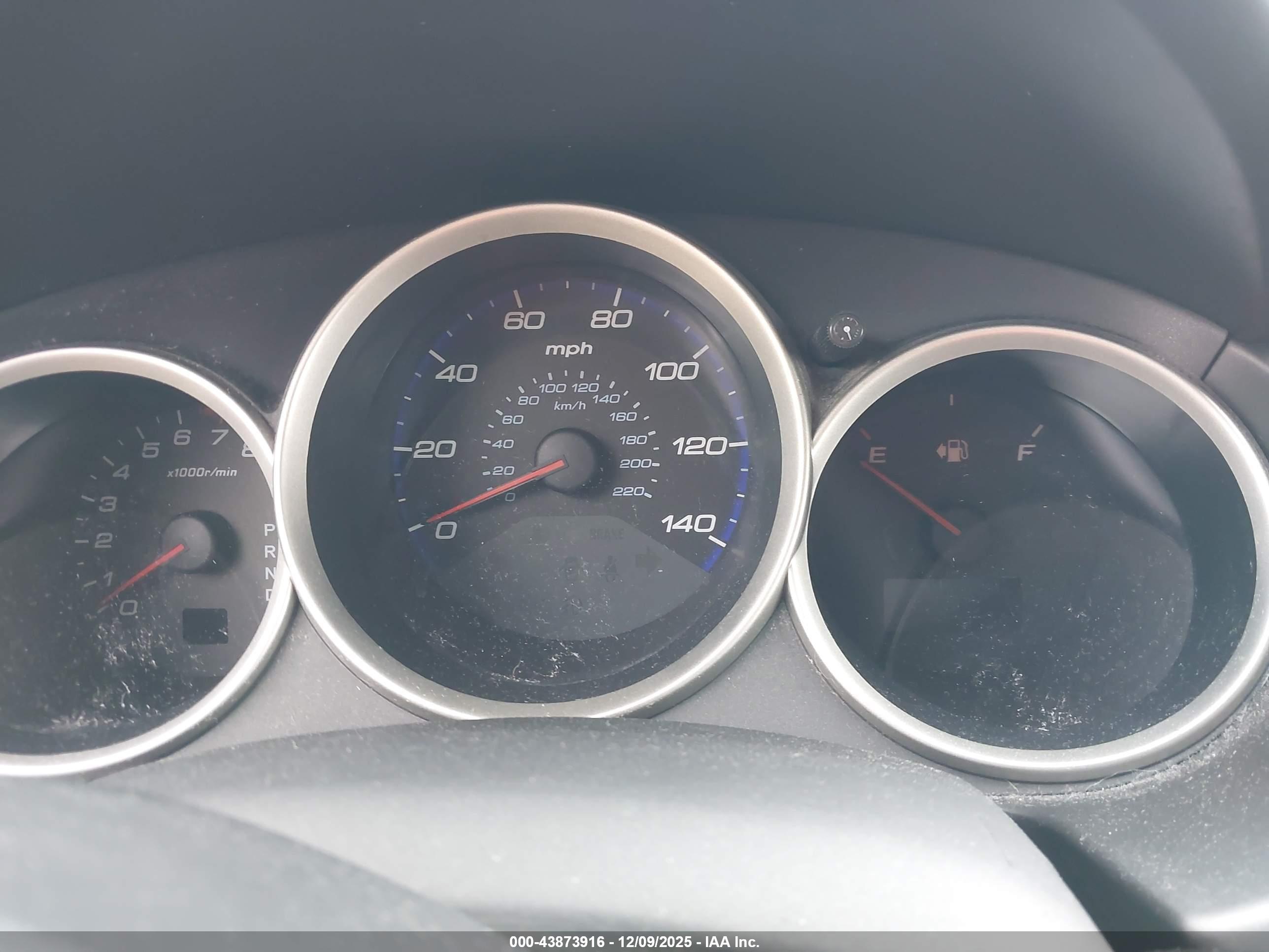 HONDA FIT image 7