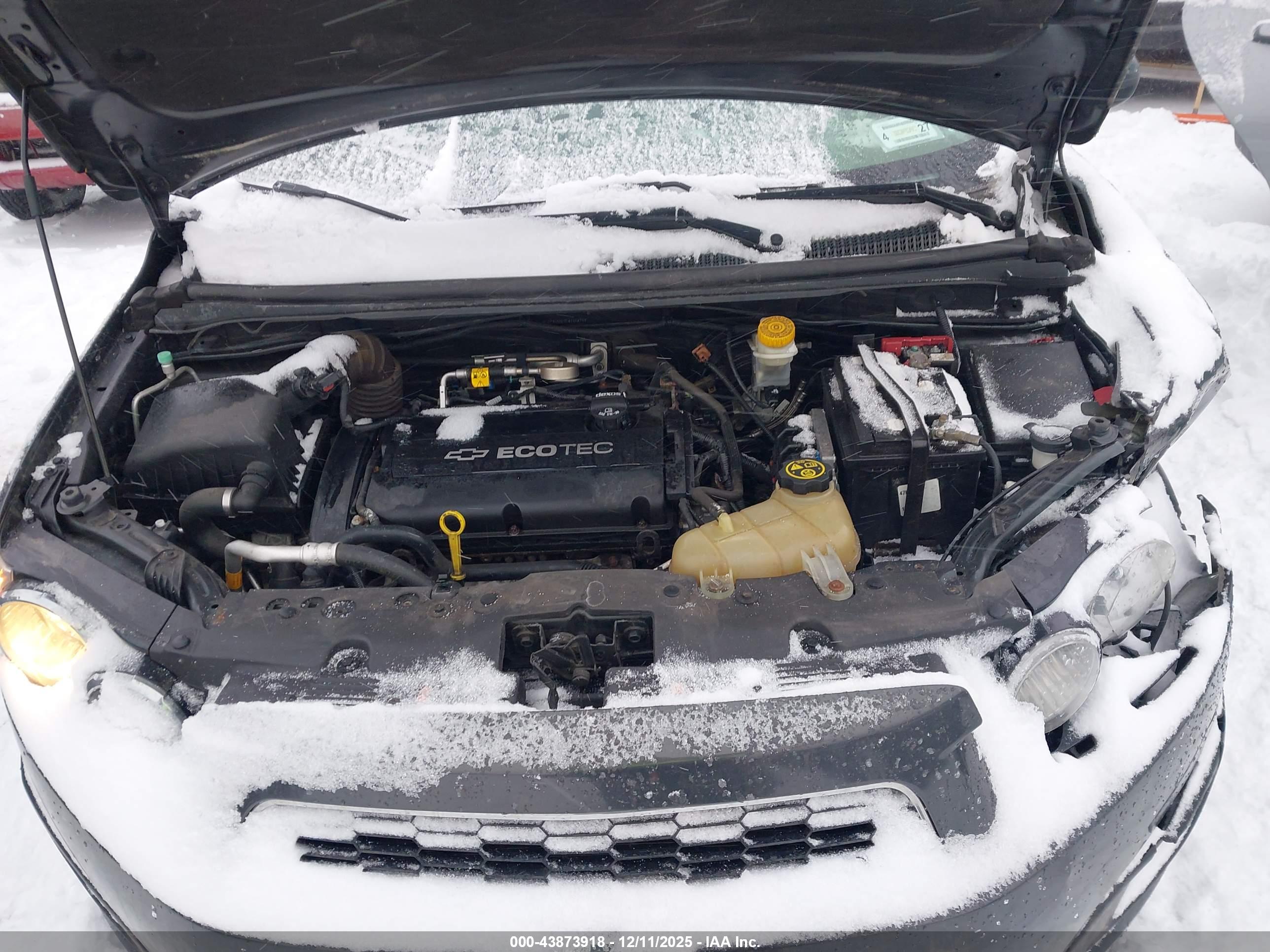 CHEVROLET SONIC image 10