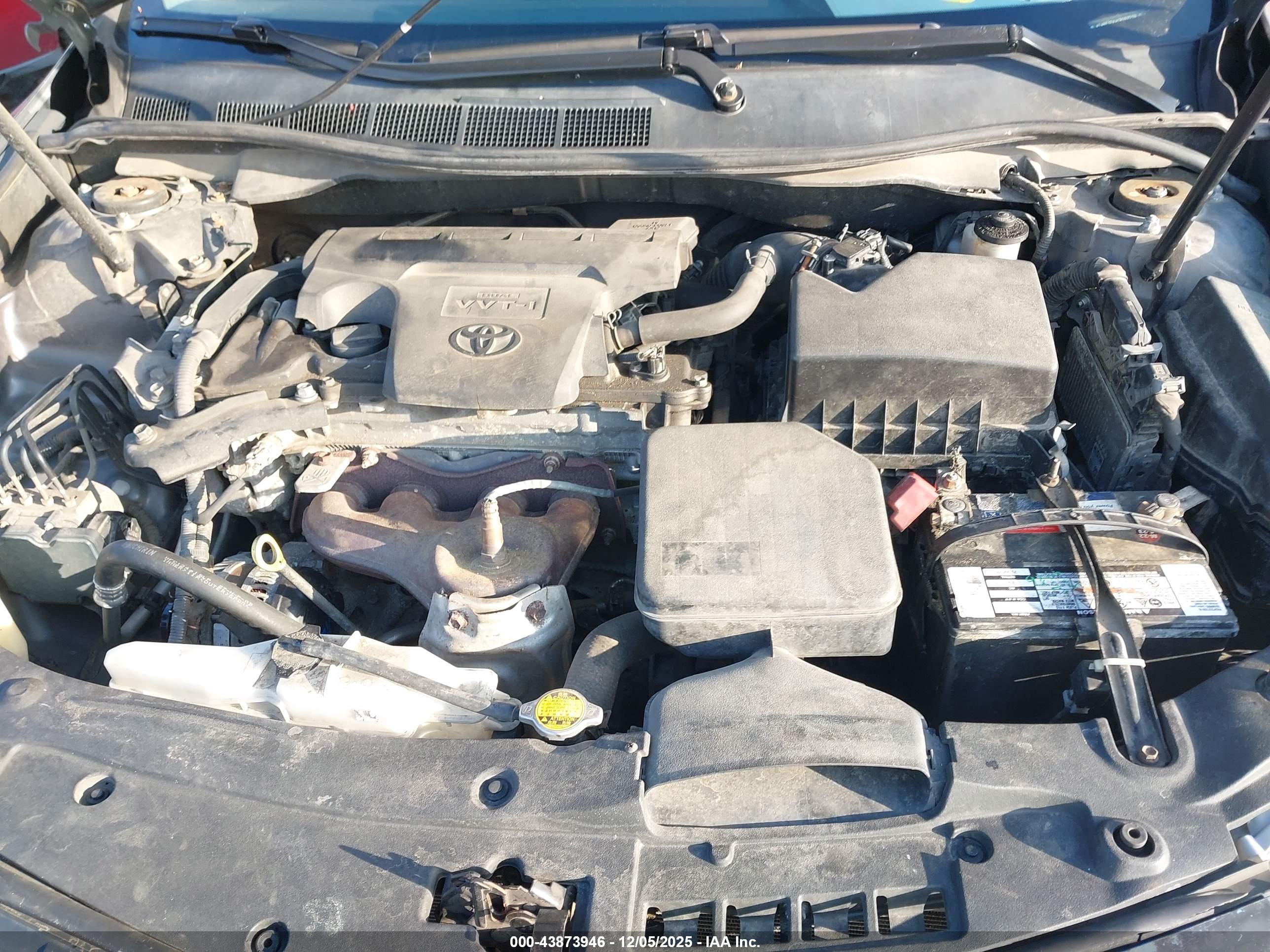 TOYOTA CAMRY image 10