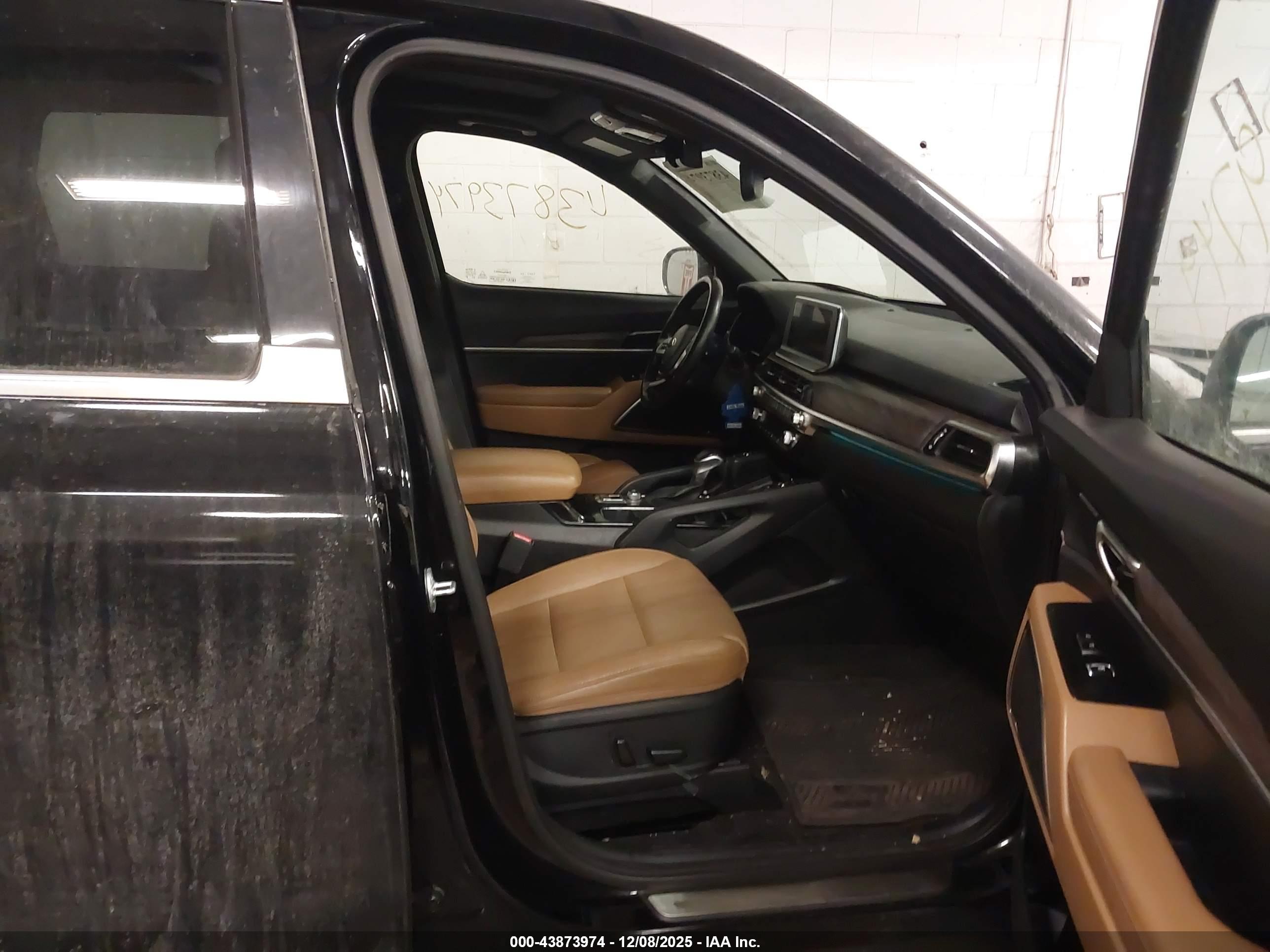 KIA TELLURIDE image 5