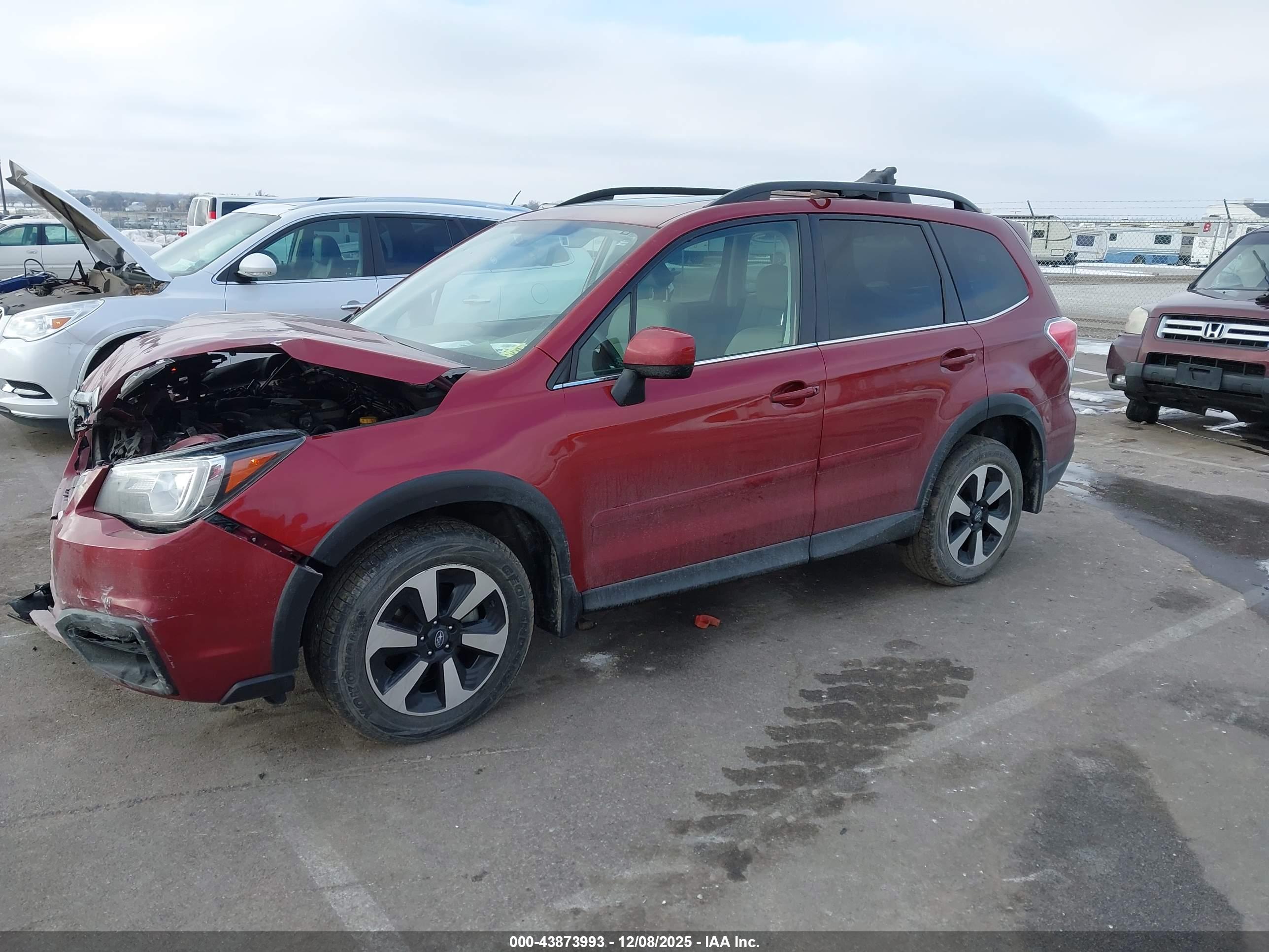 SUBARU FORESTER image 2