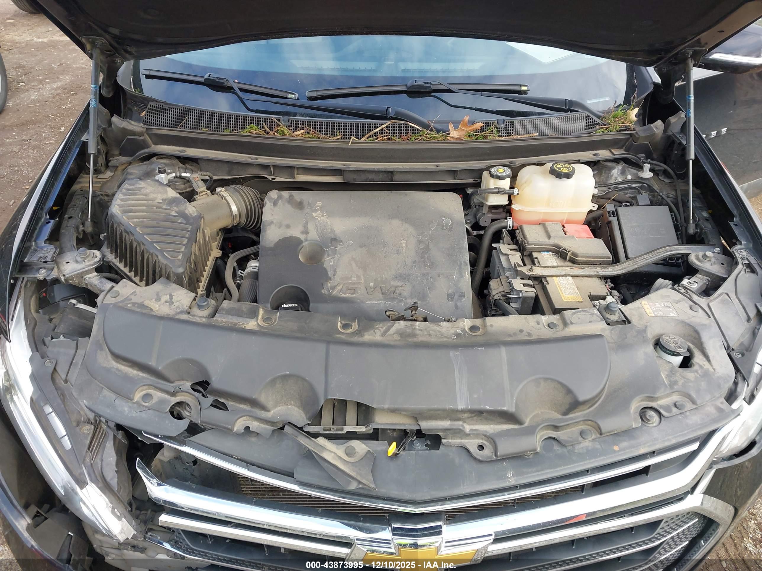 CHEVROLET TRAVERSE image 10