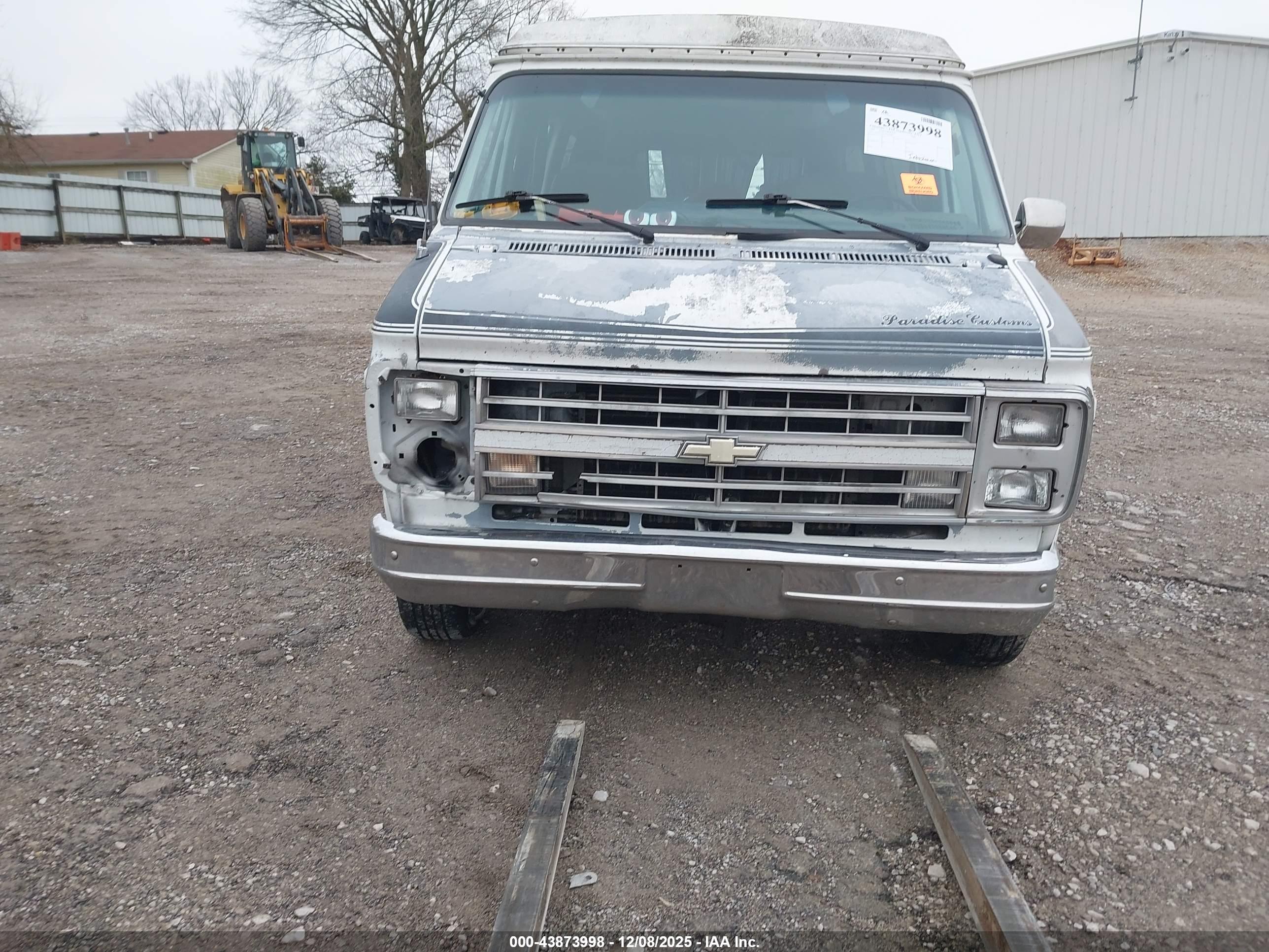 CHEVROLET G20 image 6
