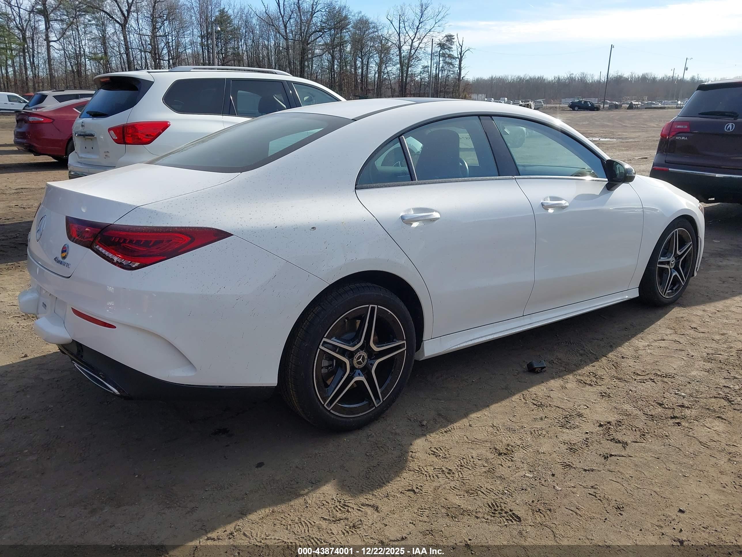 MERCEDES-BENZ CLA image 4