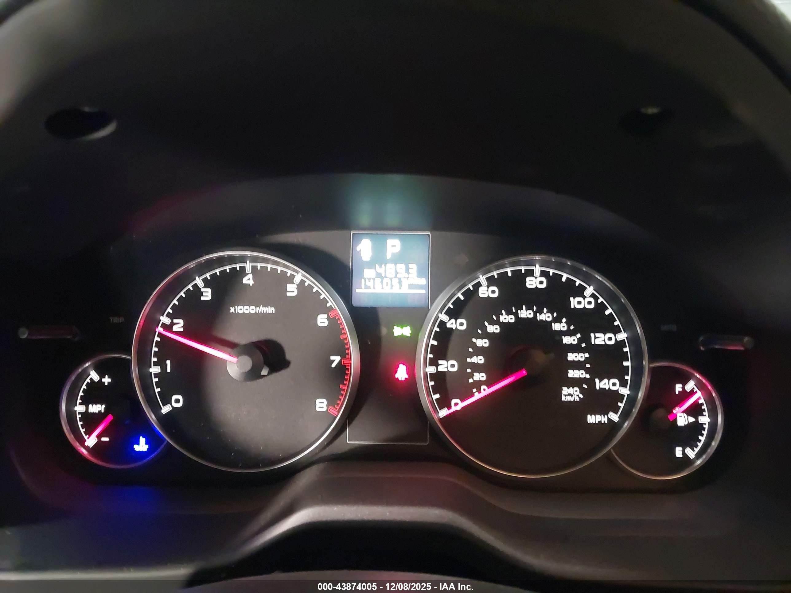 SUBARU OUTBACK image 7