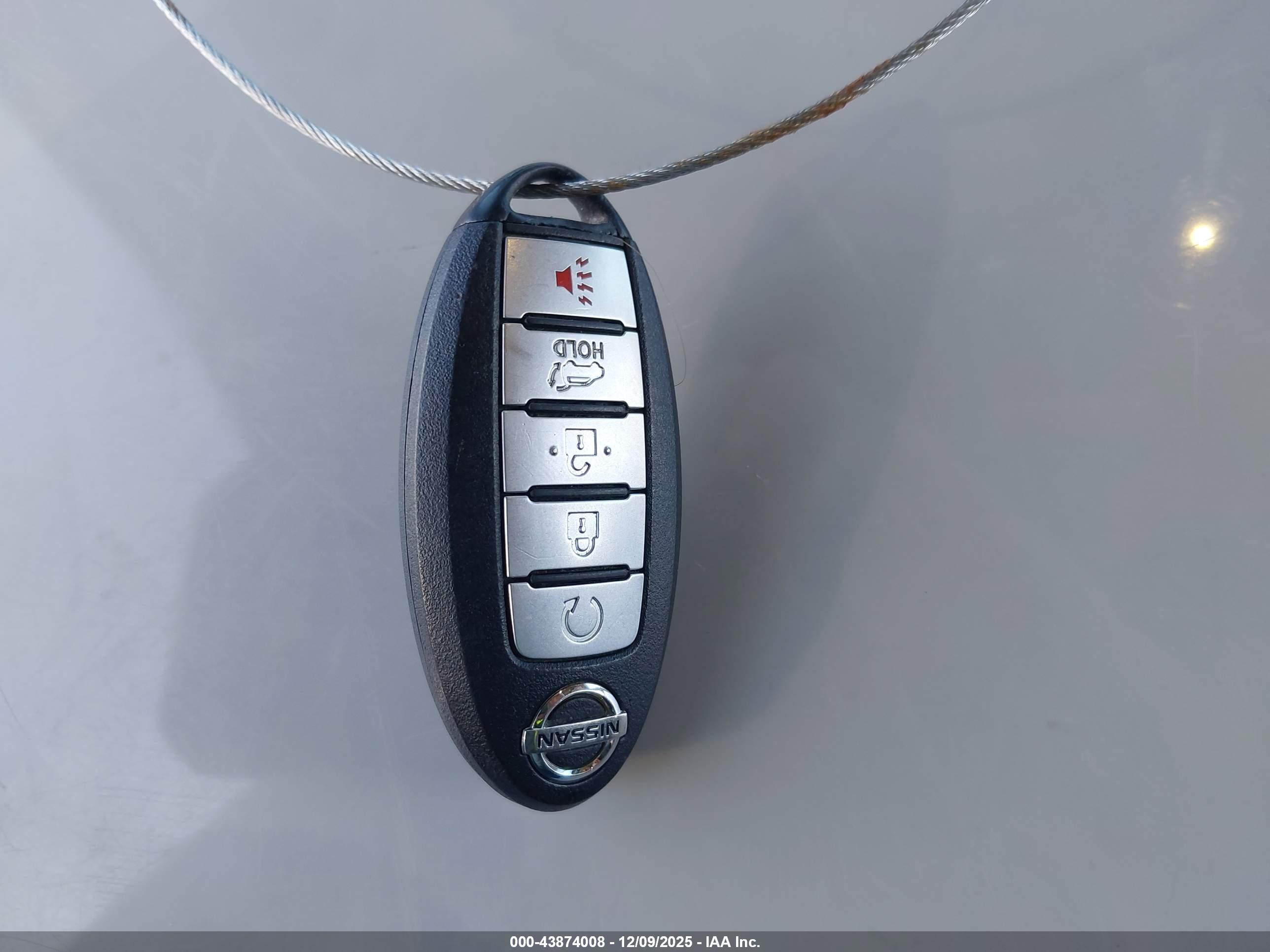 NISSAN PATHFINDER image 11