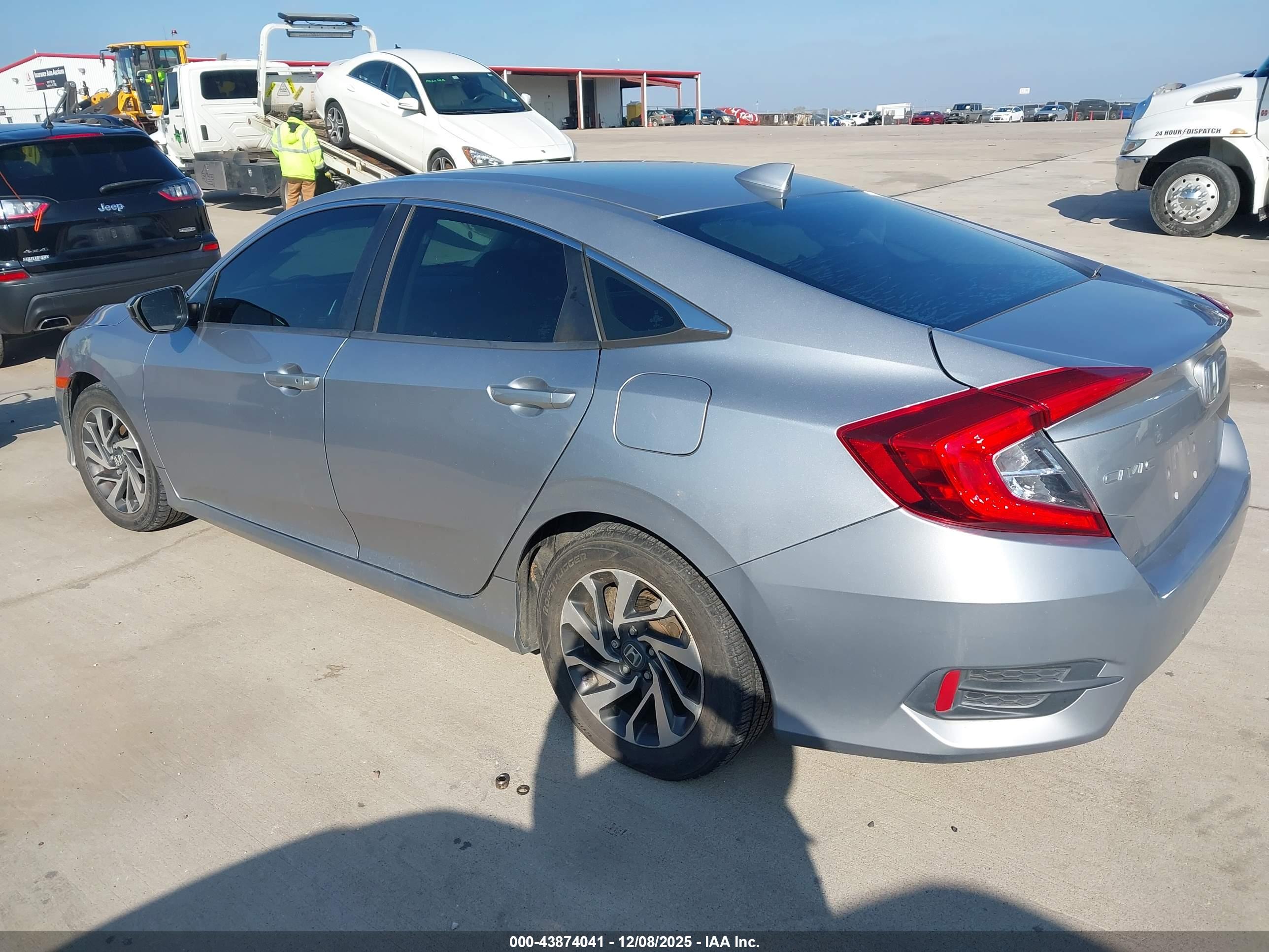 HONDA CIVIC image 3