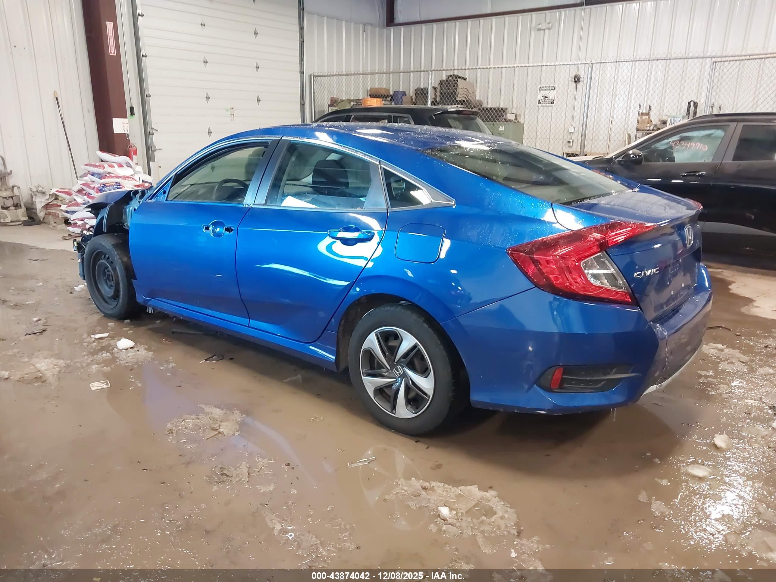 HONDA CIVIC image 3