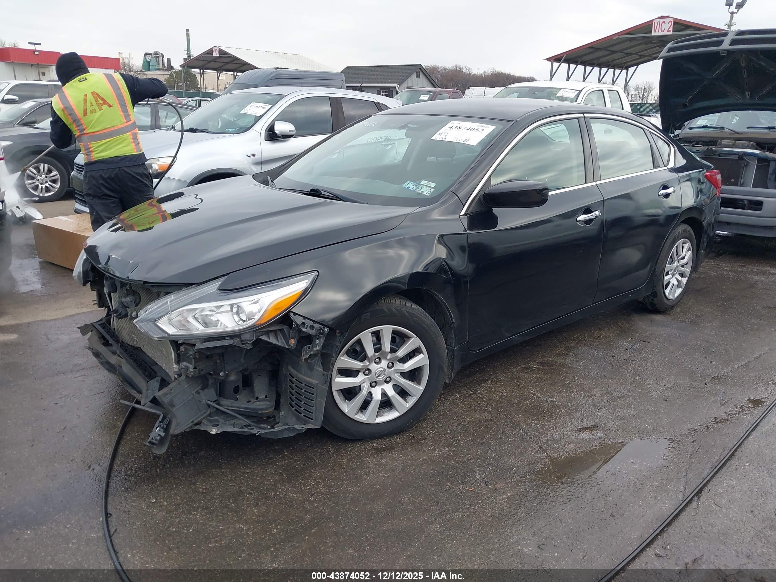 NISSAN ALTIMA image 2