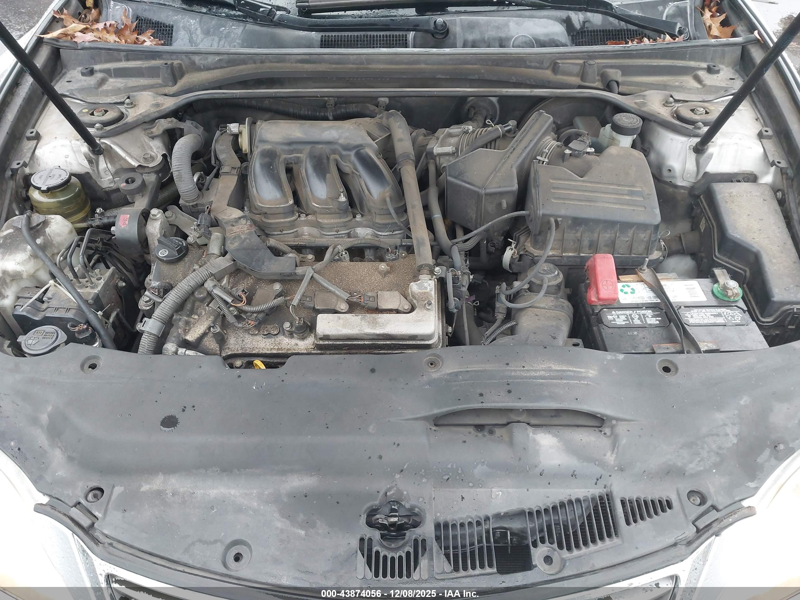 LEXUS ES image 10