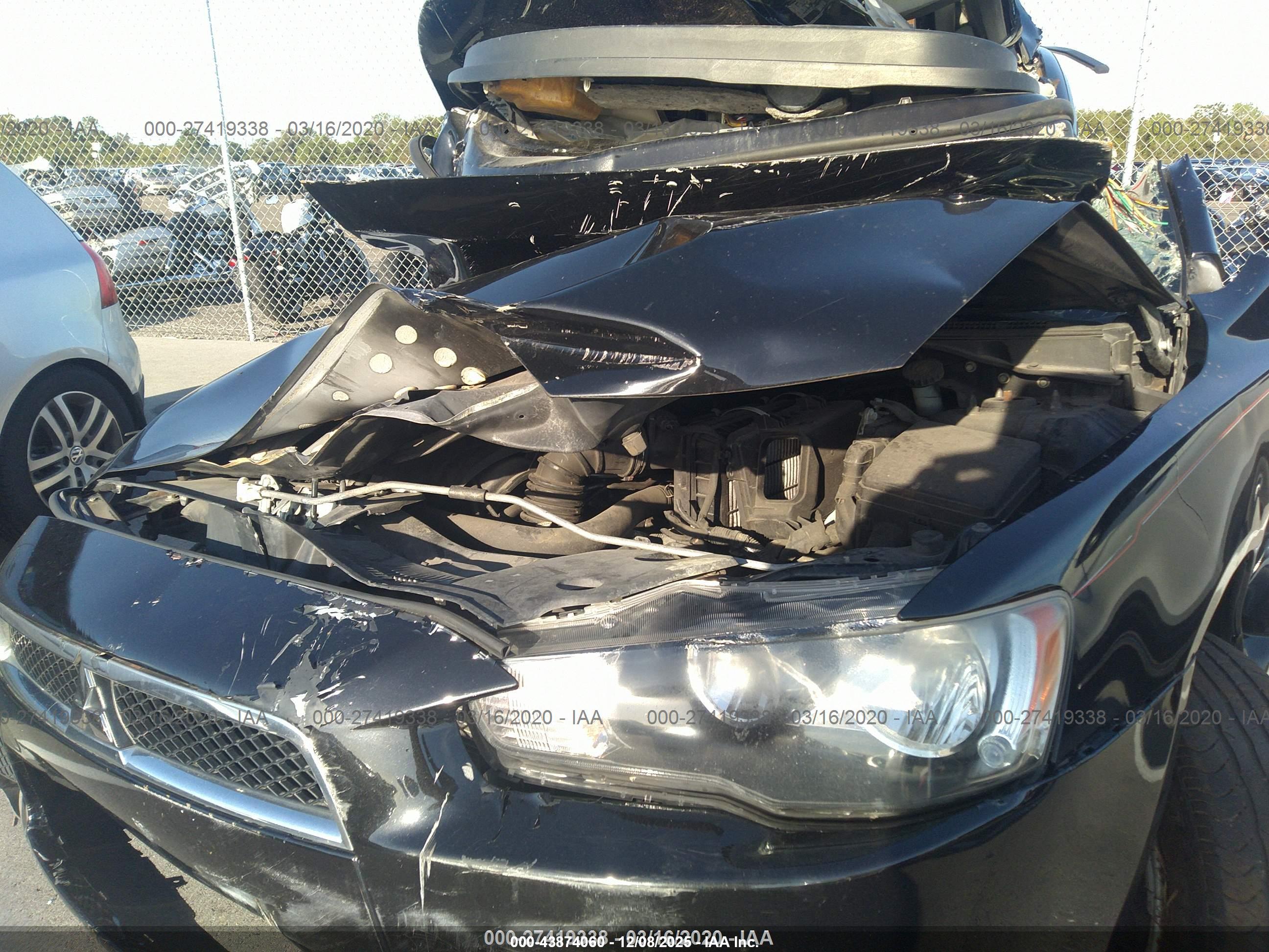 MITSUBISHI LANCER image 10